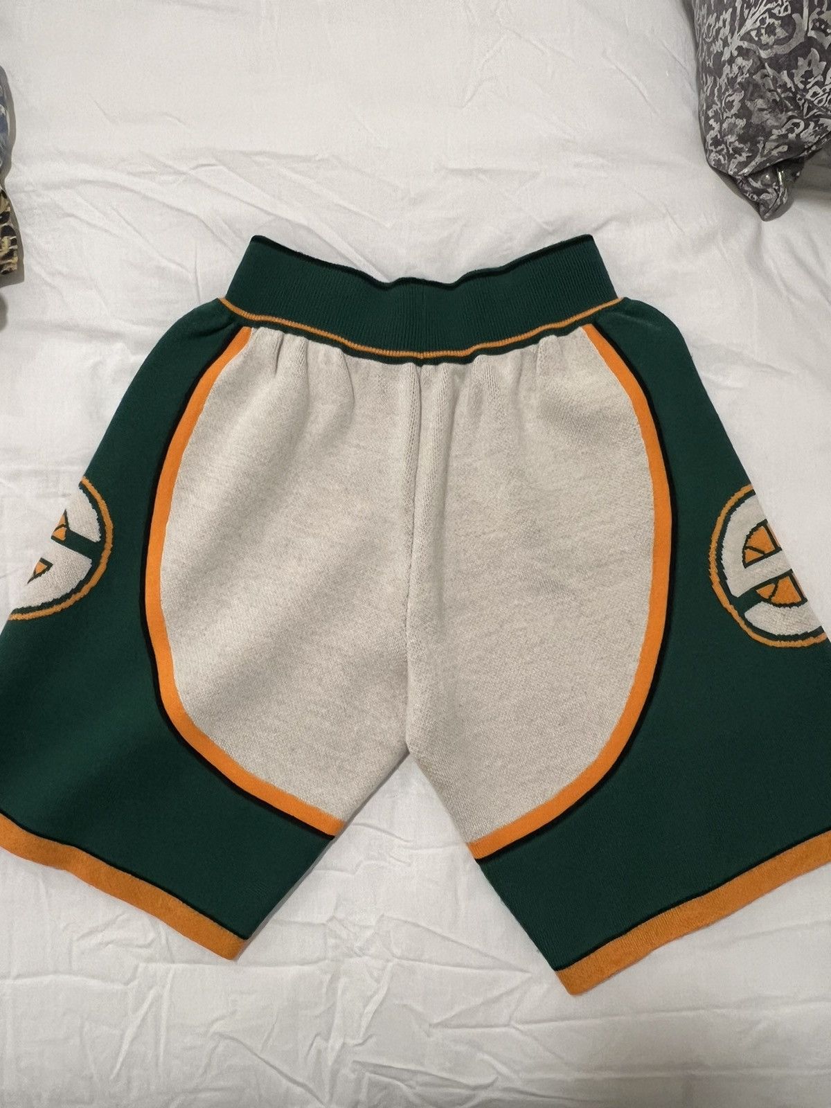 Mitchell & Ness × NBA Mitchell & Ness x CLOT NBA Shorts Seattle Supersonics Size US 28 / EU 44 - 2 Thumbnail