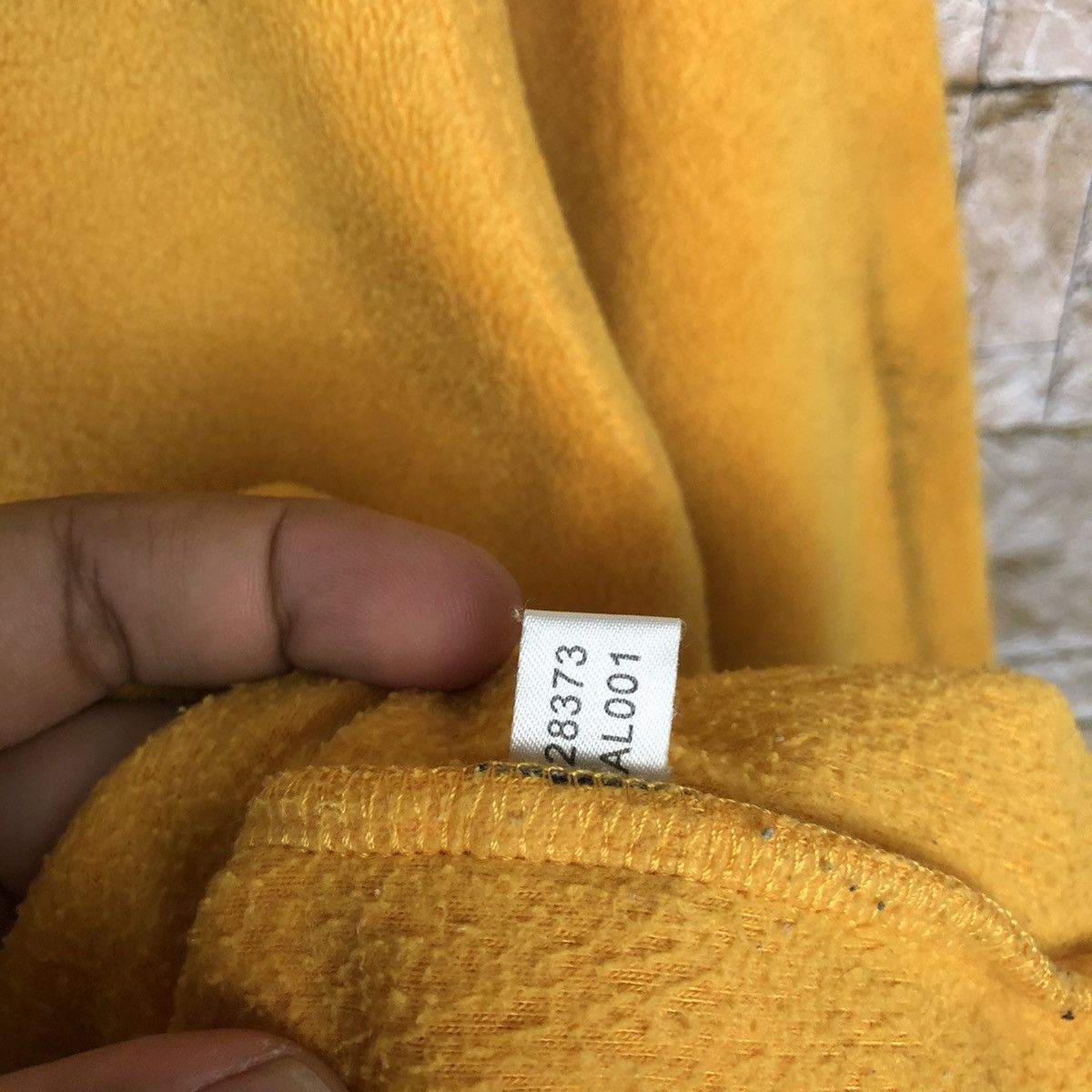 Adidas × Vintage Adidas Yellow dirty Sweatshirt #A254 Size US S / EU 44-46 / 1 - 13 Thumbnail