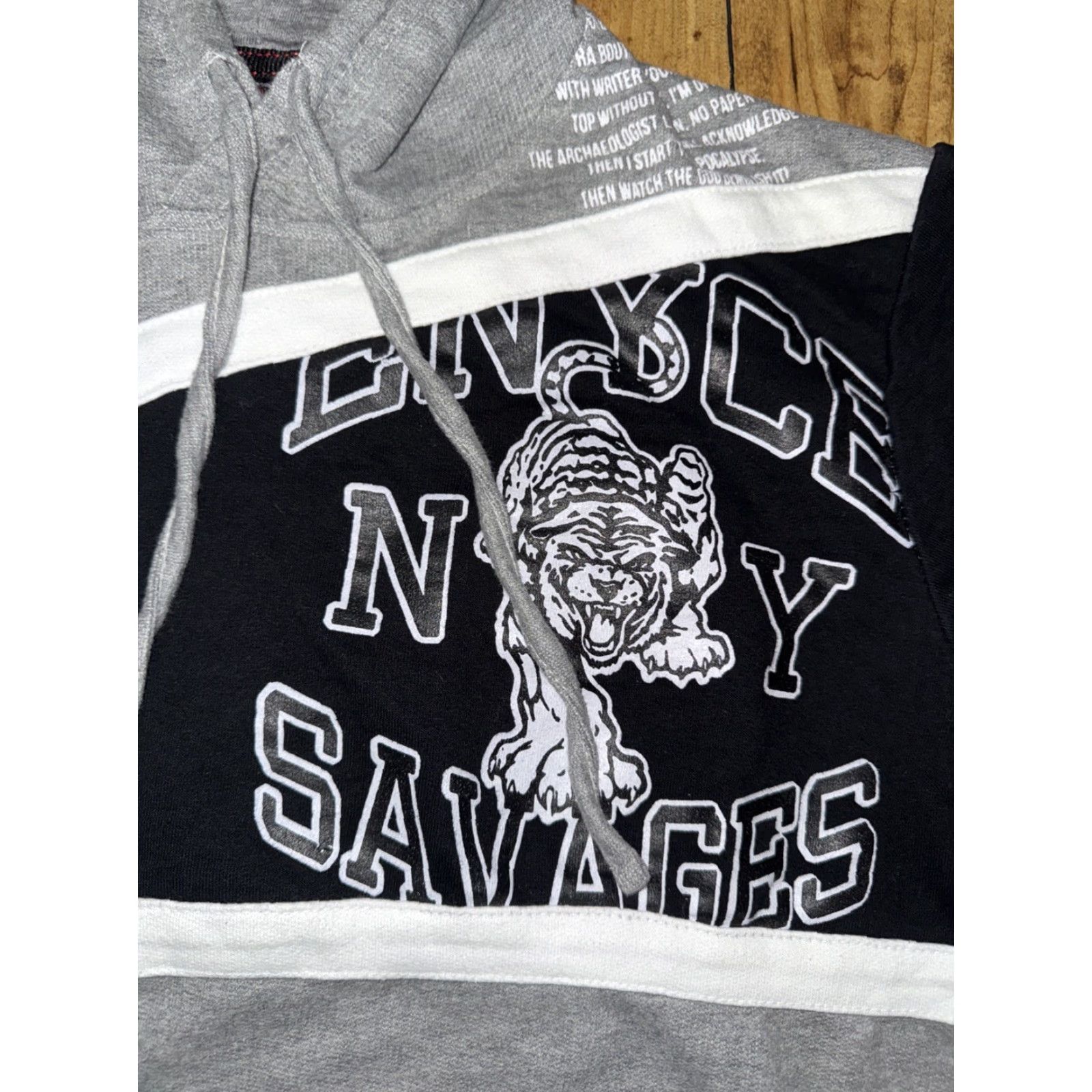 Enyce Enyce Hoodie Short Sleeve Gray 2XL Men Pullover Adult Mens Size US XXL / EU 58 / 5 - 3 Thumbnail