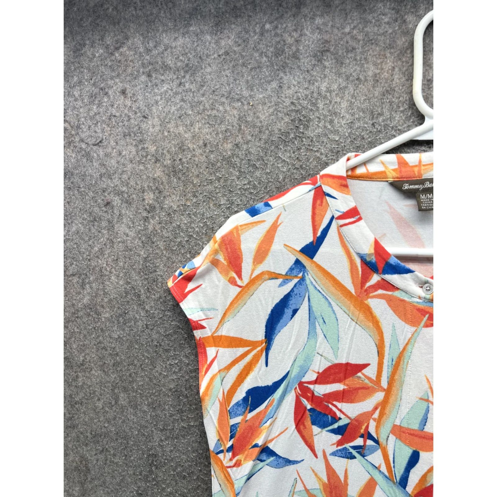 Tommy Bahama Tommy Bahama T Shirt Dress Womens Medium Multicolor Floral Henley Cap Sleeve Dress Size M / US 6-8 / IT 42-44 - 5 Thumbnail