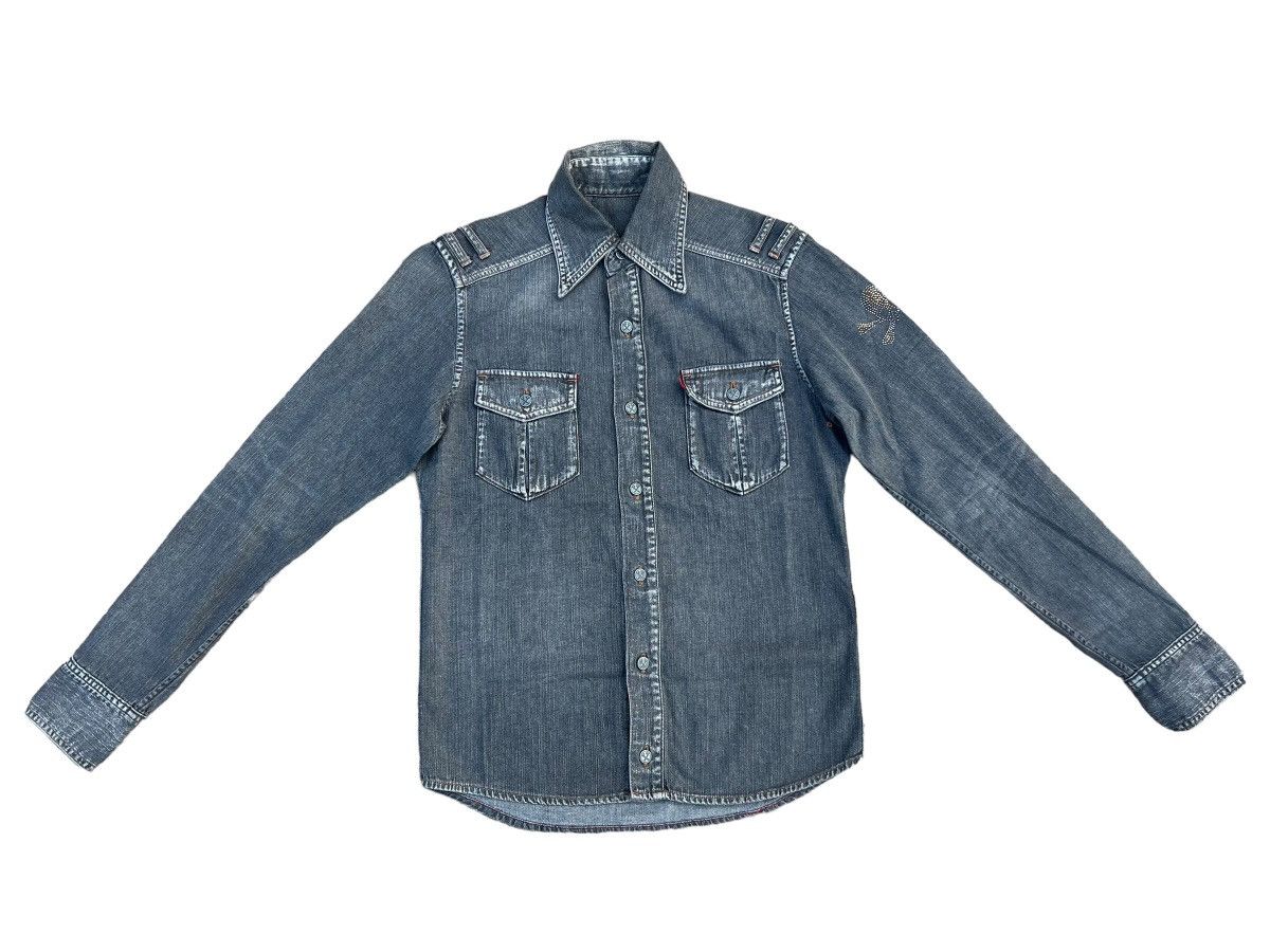 Mastermind Japan Vintage Roen Japan Skull Bones Fade Denim Western Shirt Size US S / EU 44-46 / 1 - 1 Thumbnail