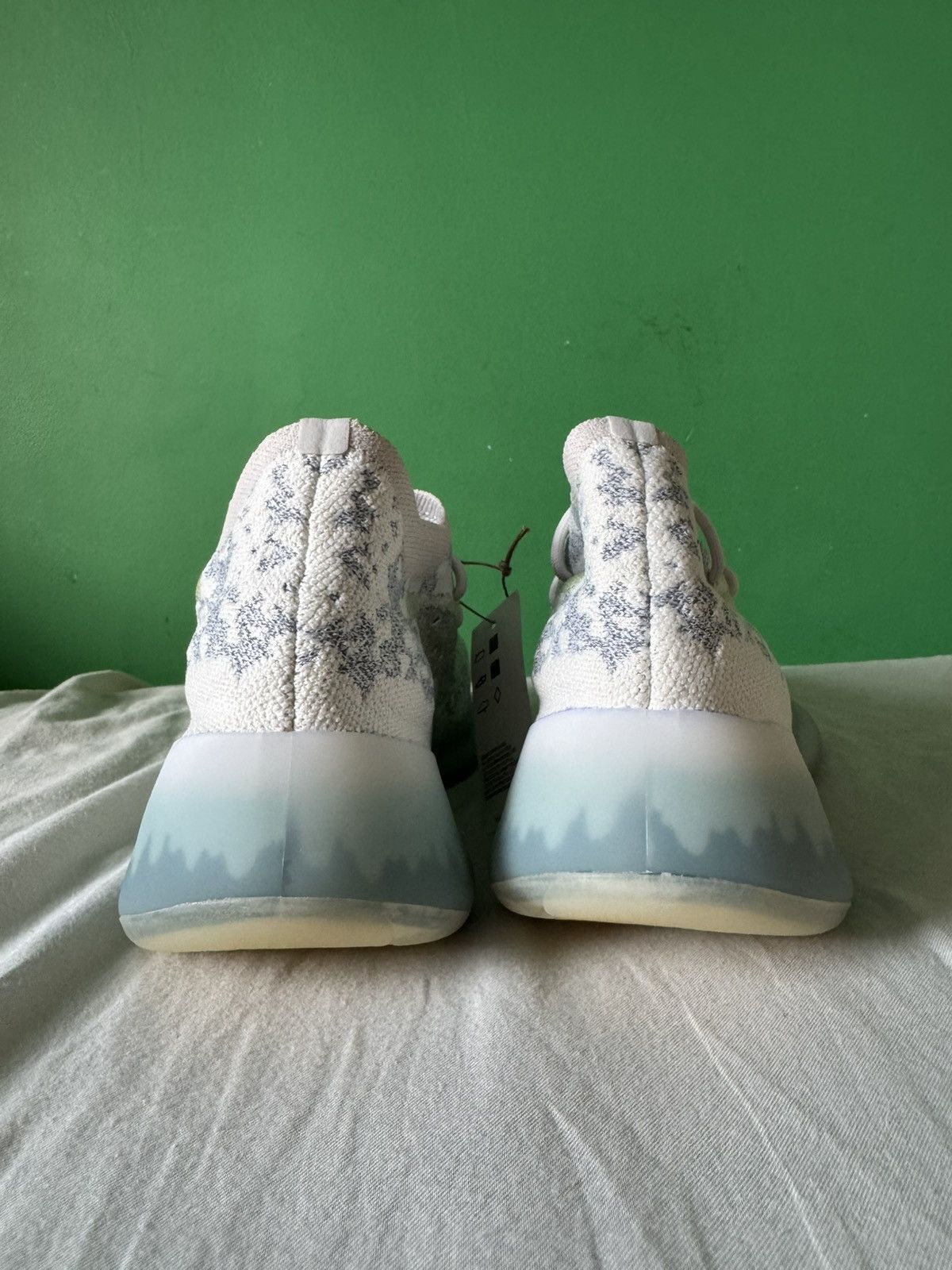 Adidas Adidas Yeezy boost 380 alien blue 2021 Size US 9 / EU 42 - 3 Thumbnail