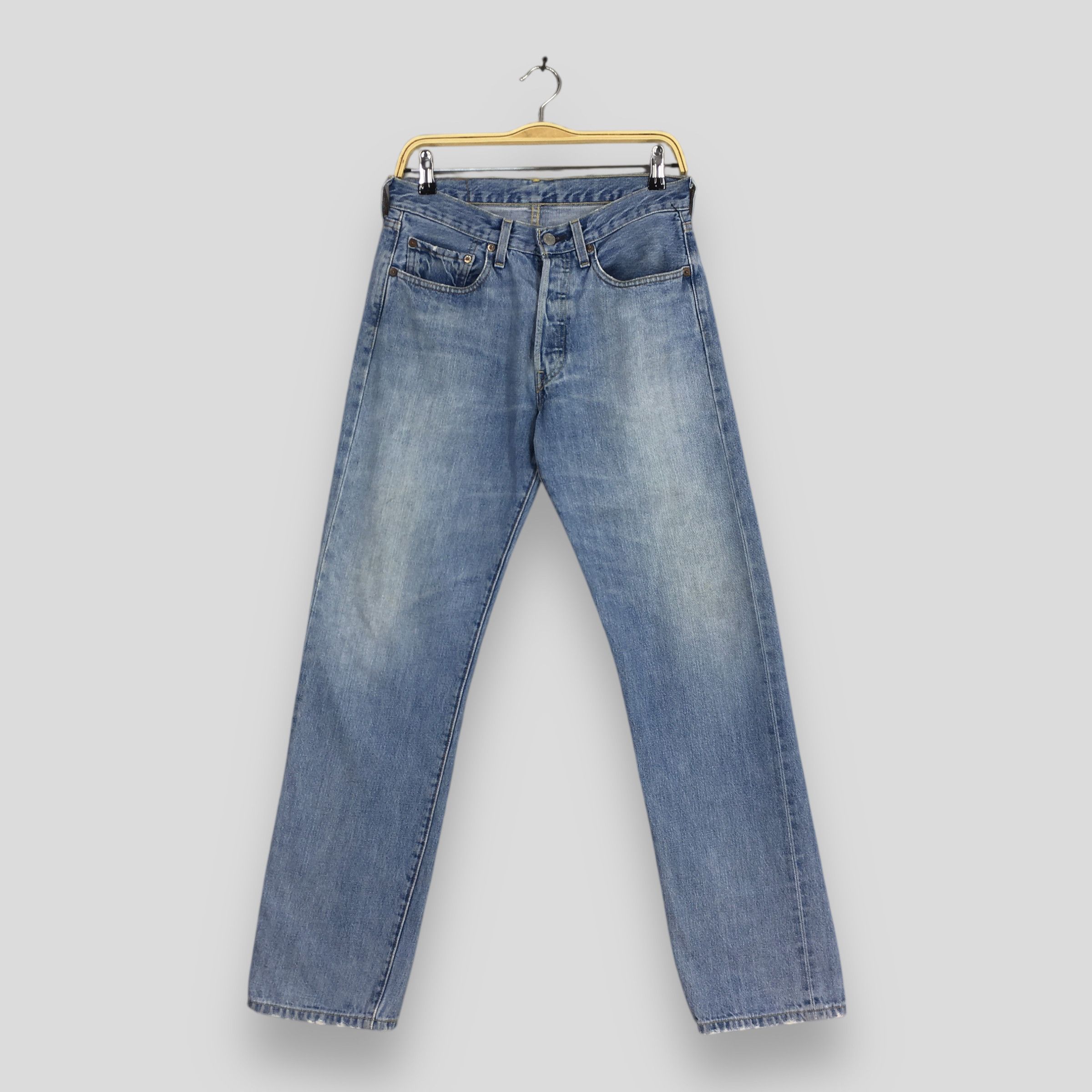 Levi's Size 28x31 Vintage Y2K Levi's 501 Straight Cut Jeans S398 Size US 28 / EU 44 - 1 Thumbnail