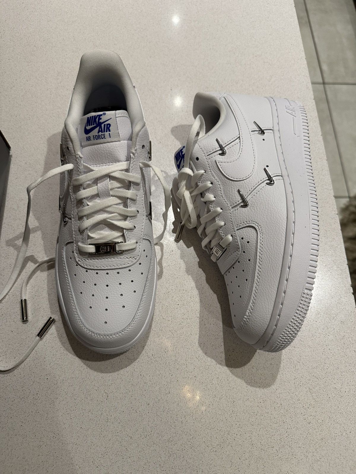 Nike AF1 Clean White Silver Edition