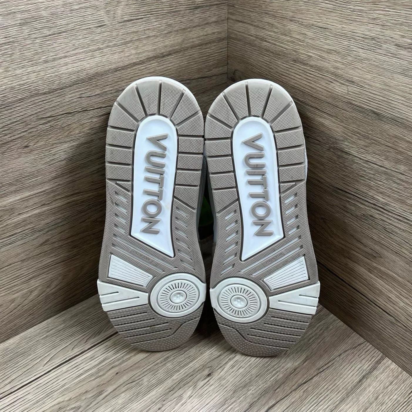 Louis Vuitton Louis Vuitton Trainer Khaki Velcro Sneakers Size US 8 / EU 41 - 7 Thumbnail