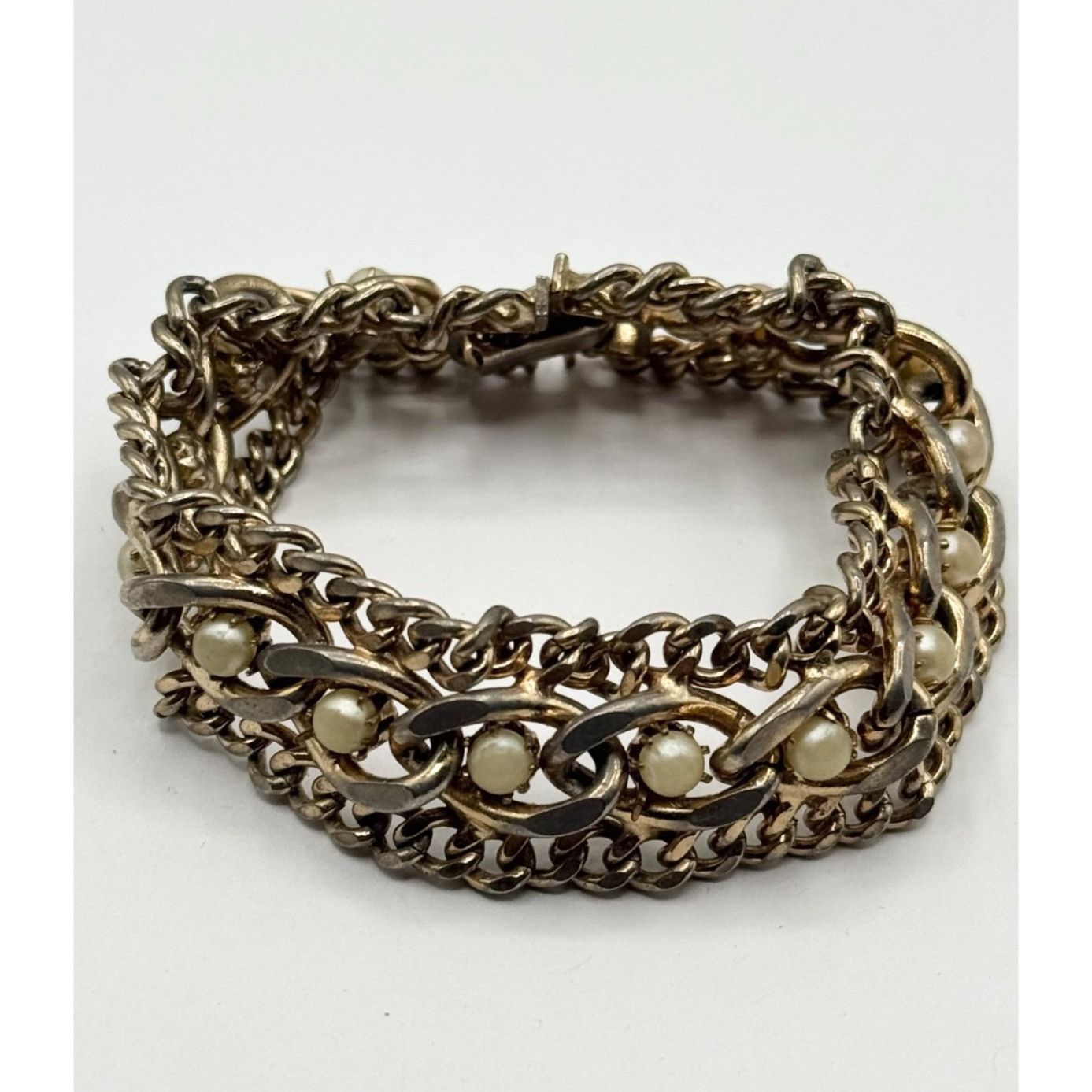 Vintage Vintage chain faux pearl bracelet Size ONE SIZE - 1 Thumbnail