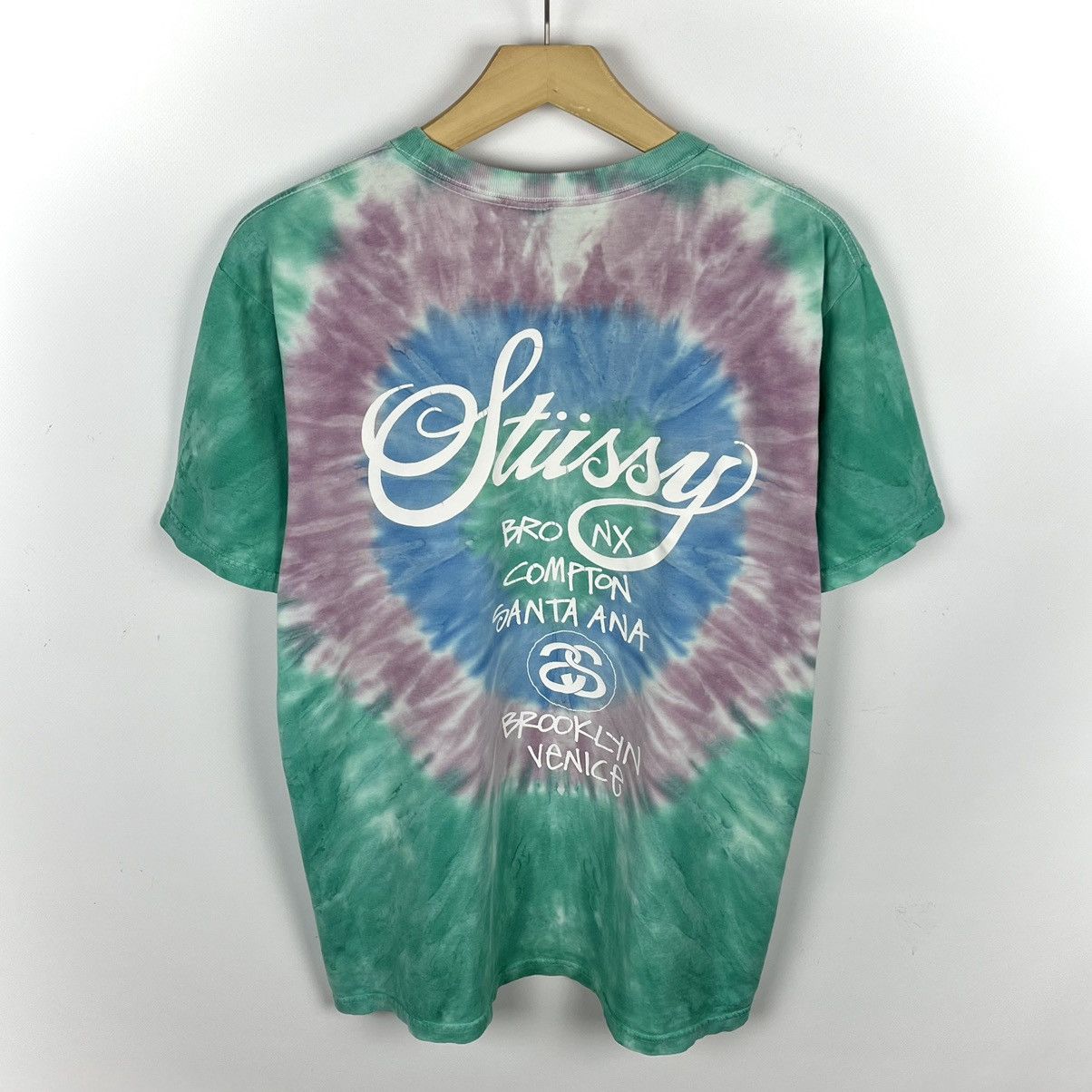 Stussy Vintage Stussy world Tour big logo tie-dye tee 90’s Size US M / EU 48-50 / 2 - 7 Thumbnail