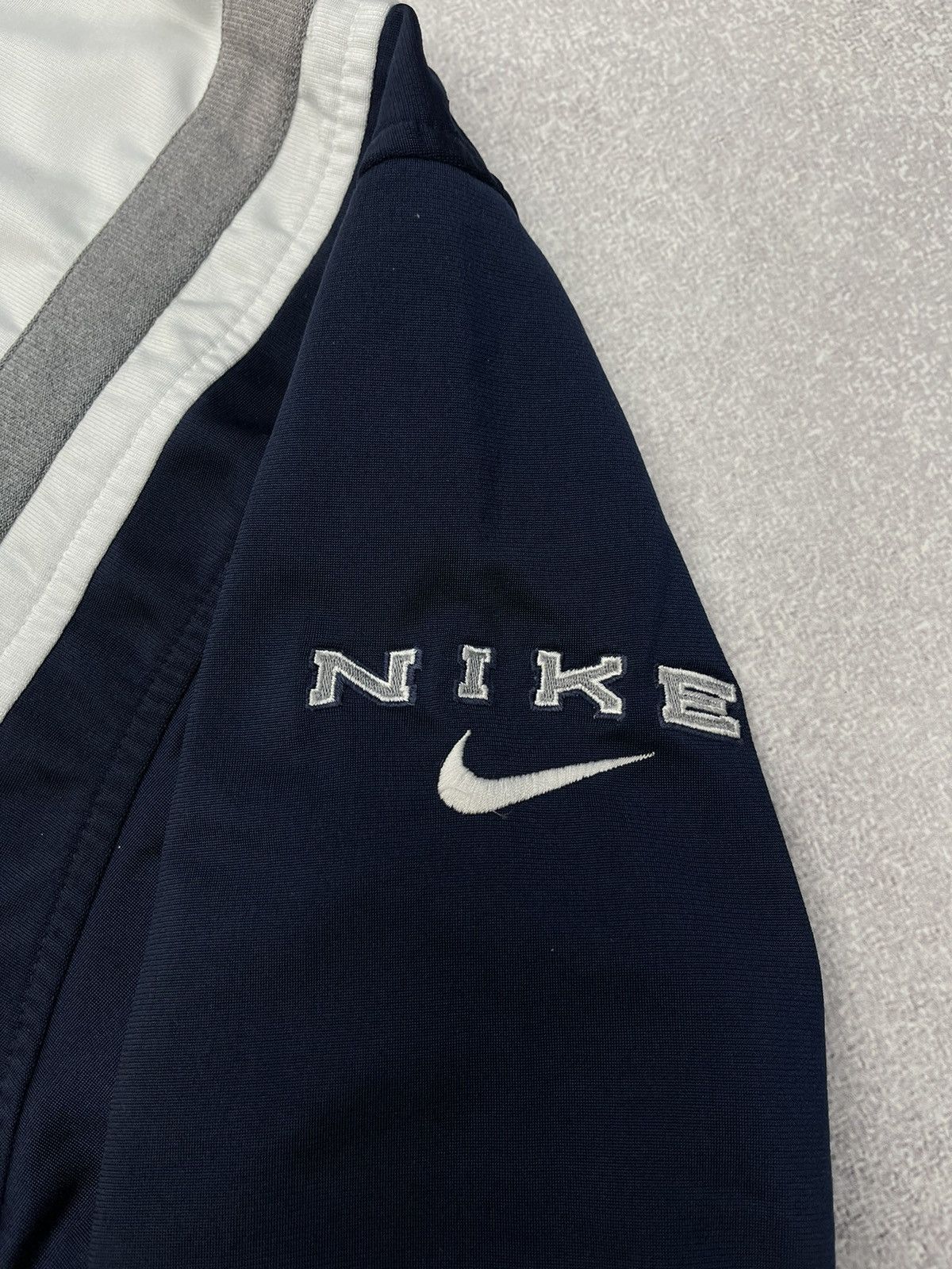 Nike × Nike ACG × Vintage Vintage Nike Track Jacket Big Logo Swoosh Y2K ACG TN Size US M / EU 48-50 / 2 - 6 Thumbnail