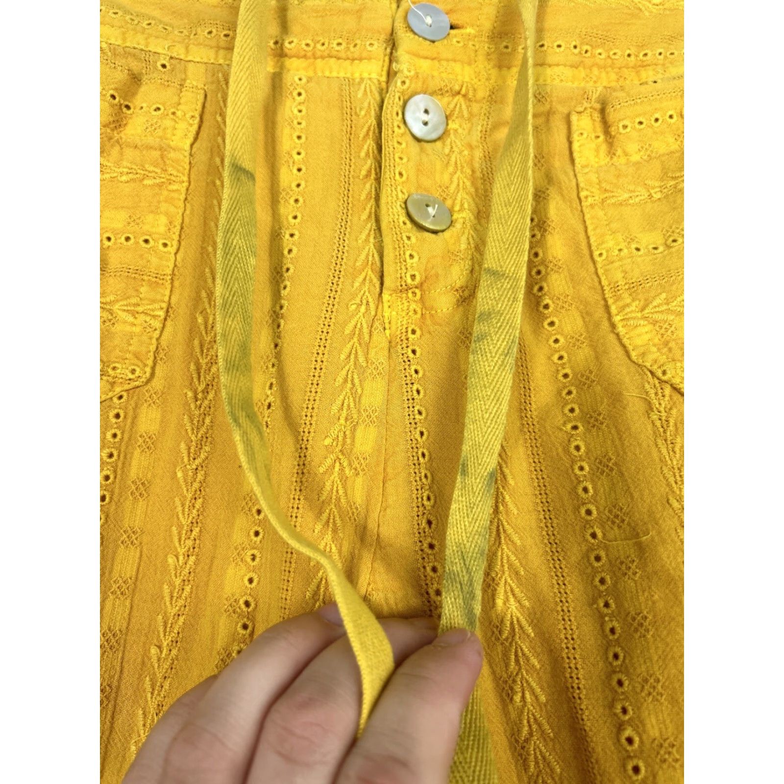 Vintage Sundance Womens Pants Medium Yellow Eyelet Patch Pocket Wide-Leg Stains Chambray Cotton Baggy Casual Spring Summer Size 32" / US 10 / IT 46 - 4 Thumbnail