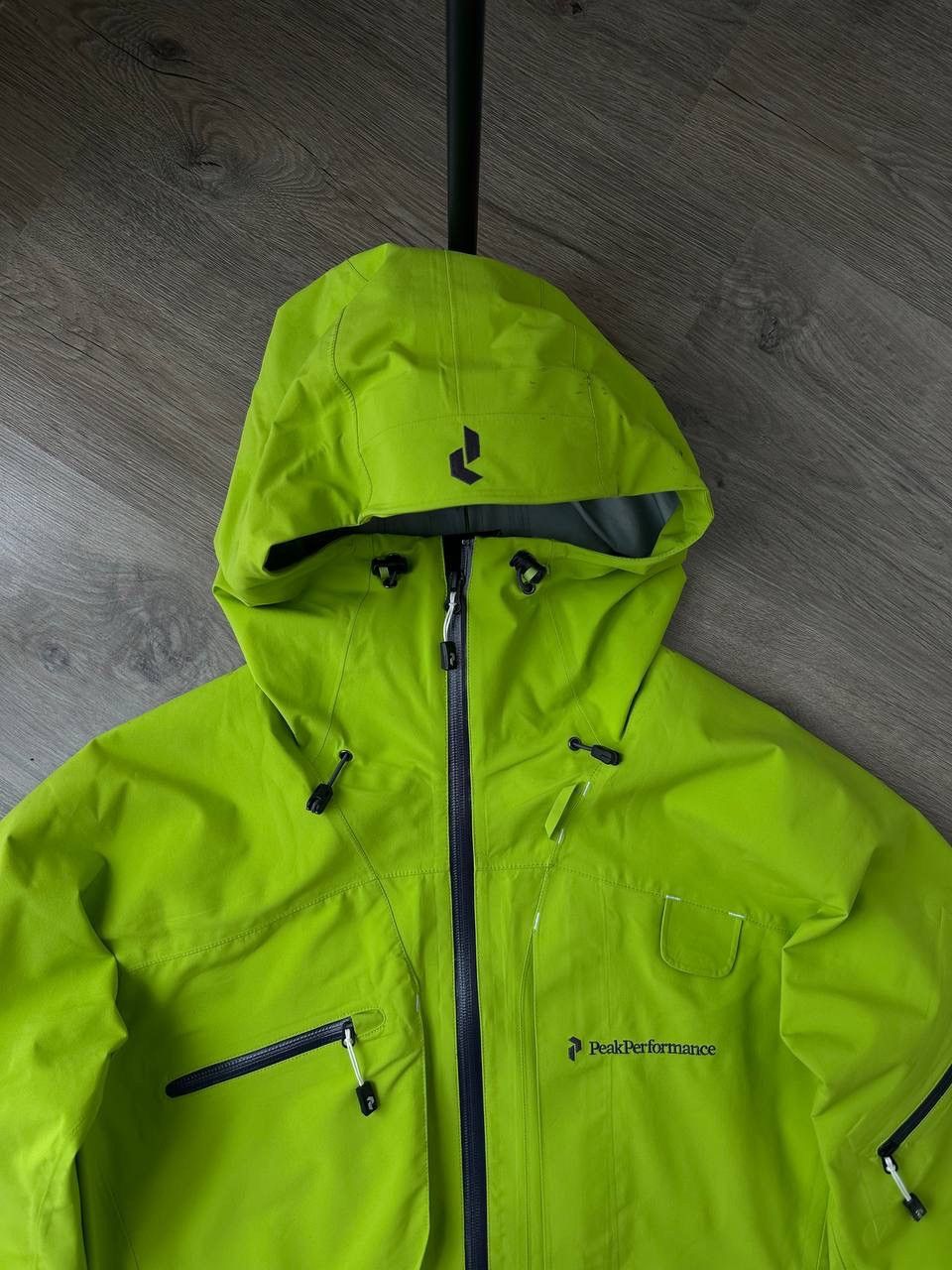 Peak Performance × Vintage Vintage Peak Performance Green Outdoor Style Heli Alp Jacket Size US L / EU 52-54 / 3 - 7 Thumbnail