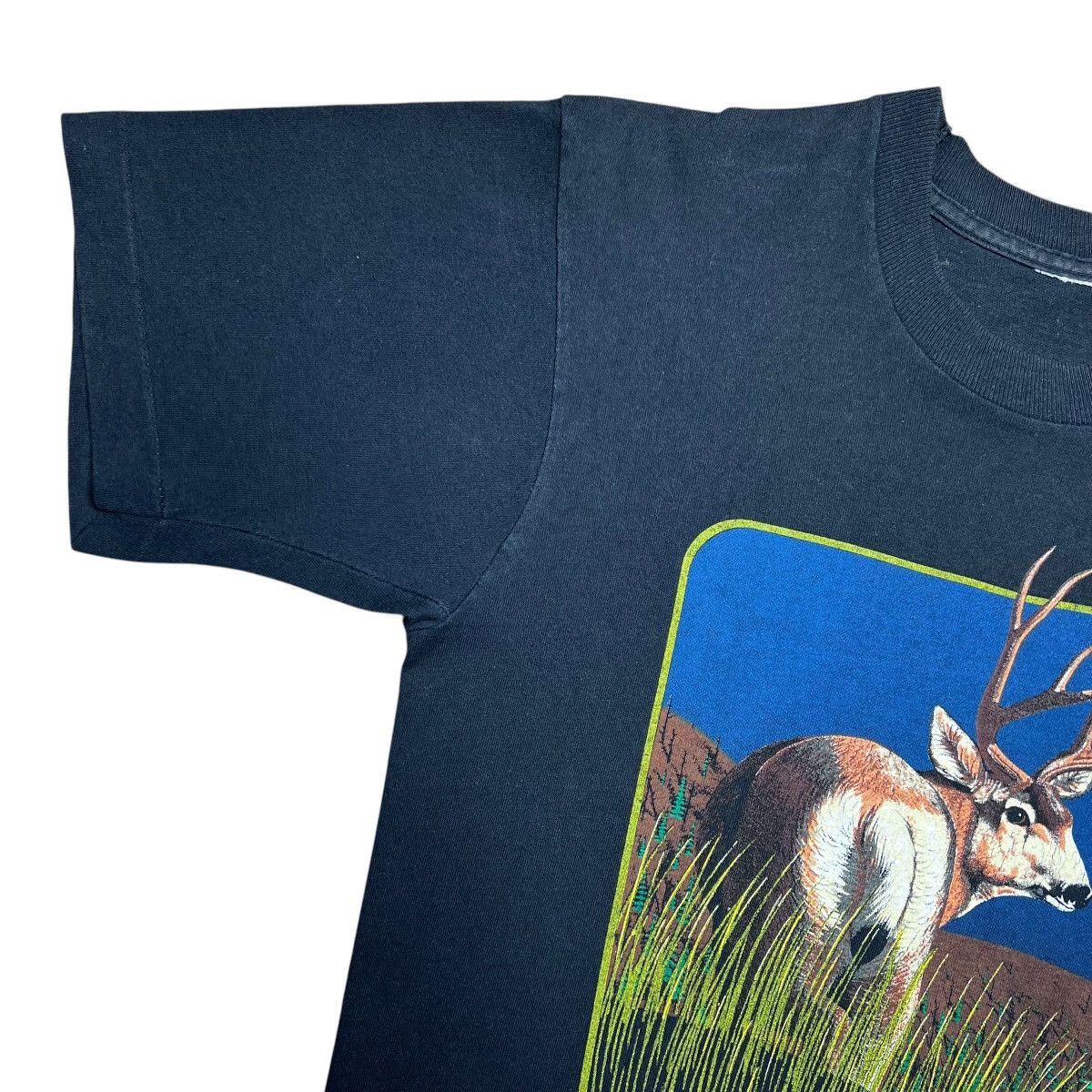 Other Vintage 1992 Buck Deer Back Trails Nature Graphic T-Shirt Size US M / EU 48-50 / 2 - 7 Thumbnail