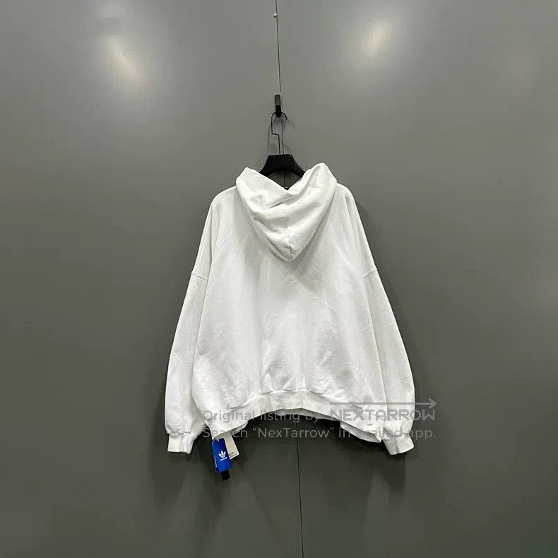 Balenciaga Balenciaga Co-Branded White Front Embroidered Logo Hoodie Size US XL / EU 56 / 4 - 2 Thumbnail