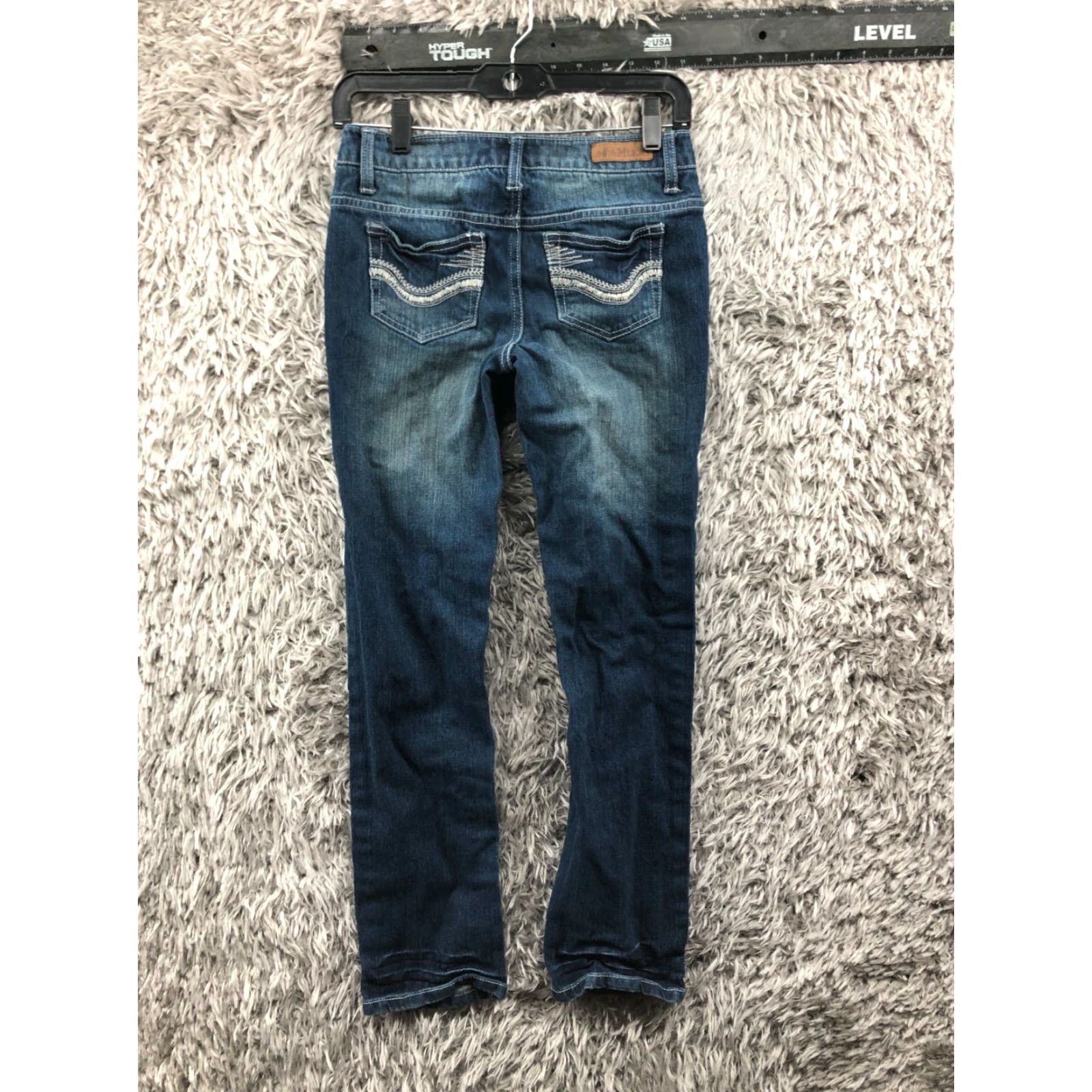 Denime Mudd Jeans Straight 3 Juniors Low Rise Medium Wash Blue Denim - Size 3, Regular, 26-28 Inferior? Size 26" / US 2 / IT 38 - 5 Thumbnail