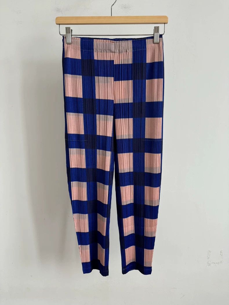 Issey Miyake issey miyake size:2 Blue and pink pleated pants Size 42" / US 20 - 1 Thumbnail