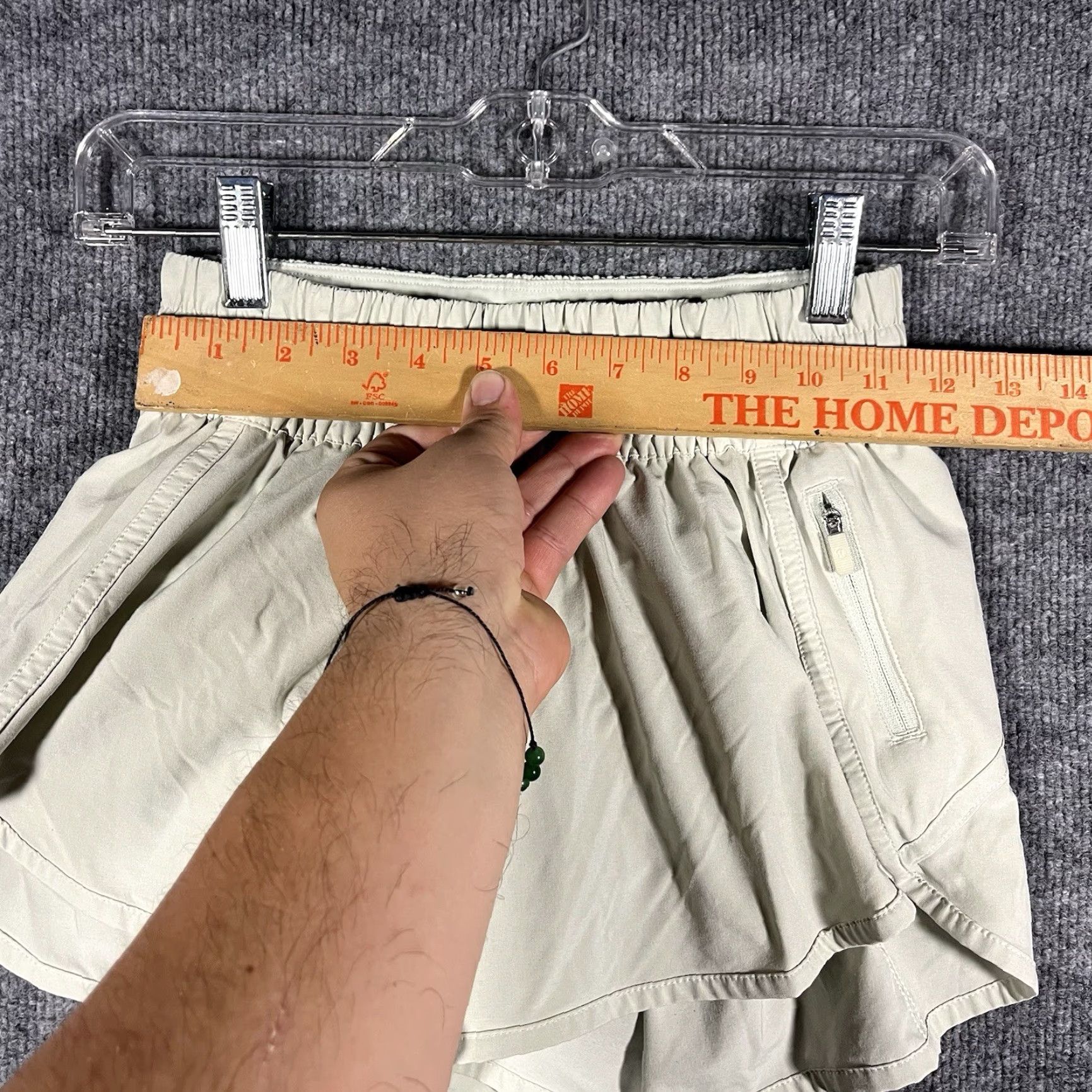 Lululemon Lululemon Women’s Shorts Gray 3" Inseam Lined Athletic Activewear Gym Run Size 4 Size 27" / US 4 / IT 40 - 4 Thumbnail