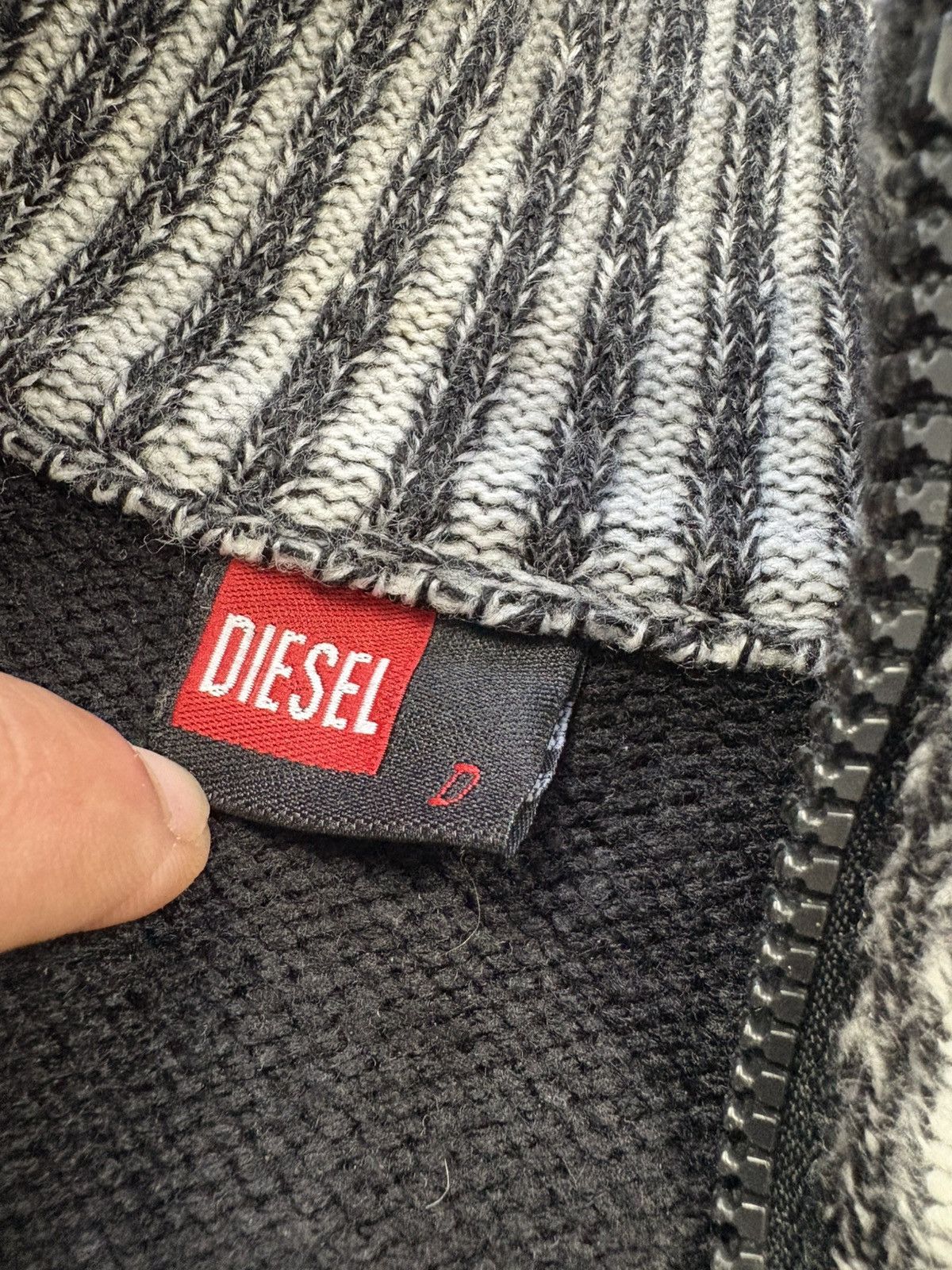 Diesel Vintage Diesel Knit Zip Up Sweater Jacket Bog Logo Opium Y2K Size US XL / EU 56 / 4 - 11 Thumbnail