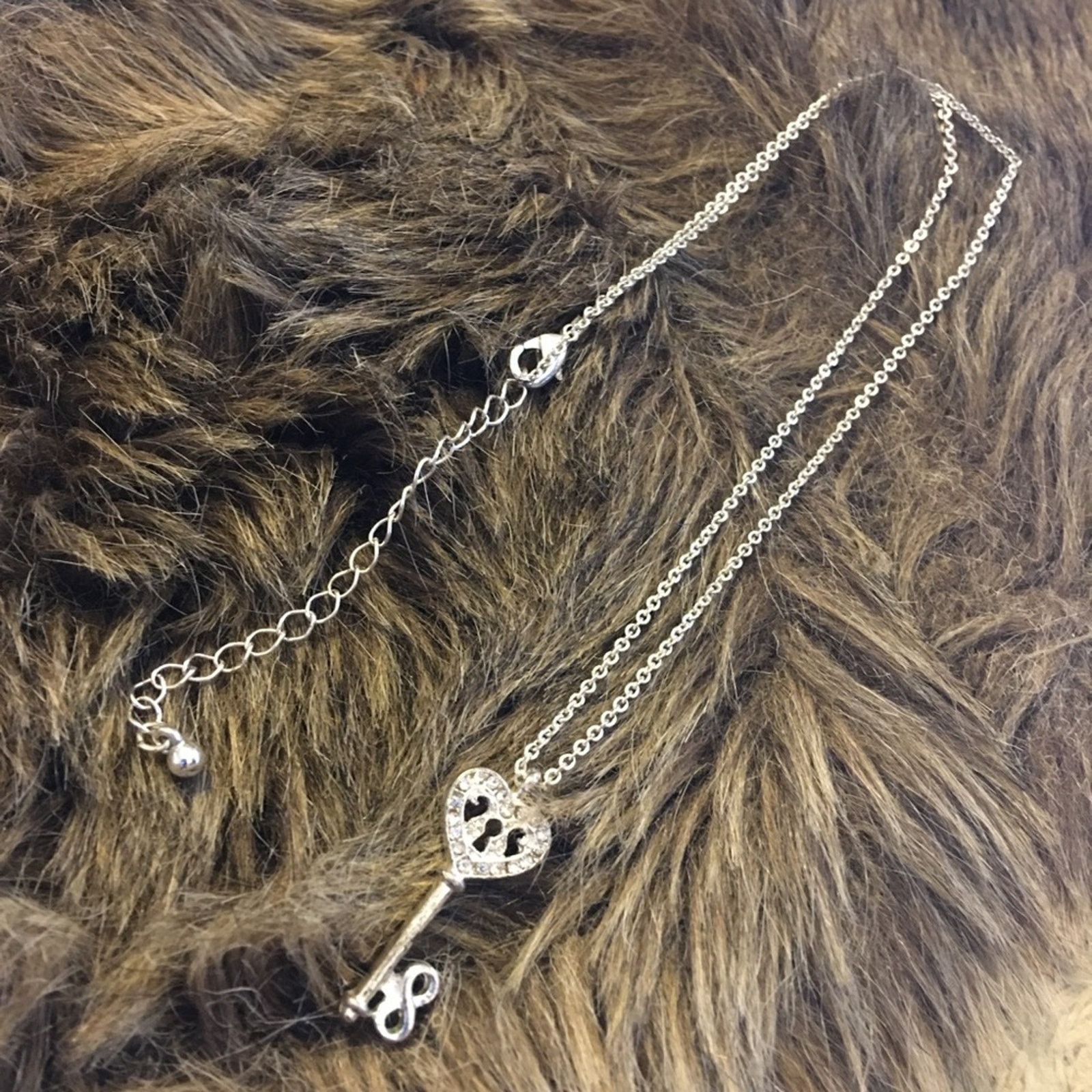 Vintage Vintage silver tone rhinestone key necklace Size ONE SIZE - 7 Thumbnail