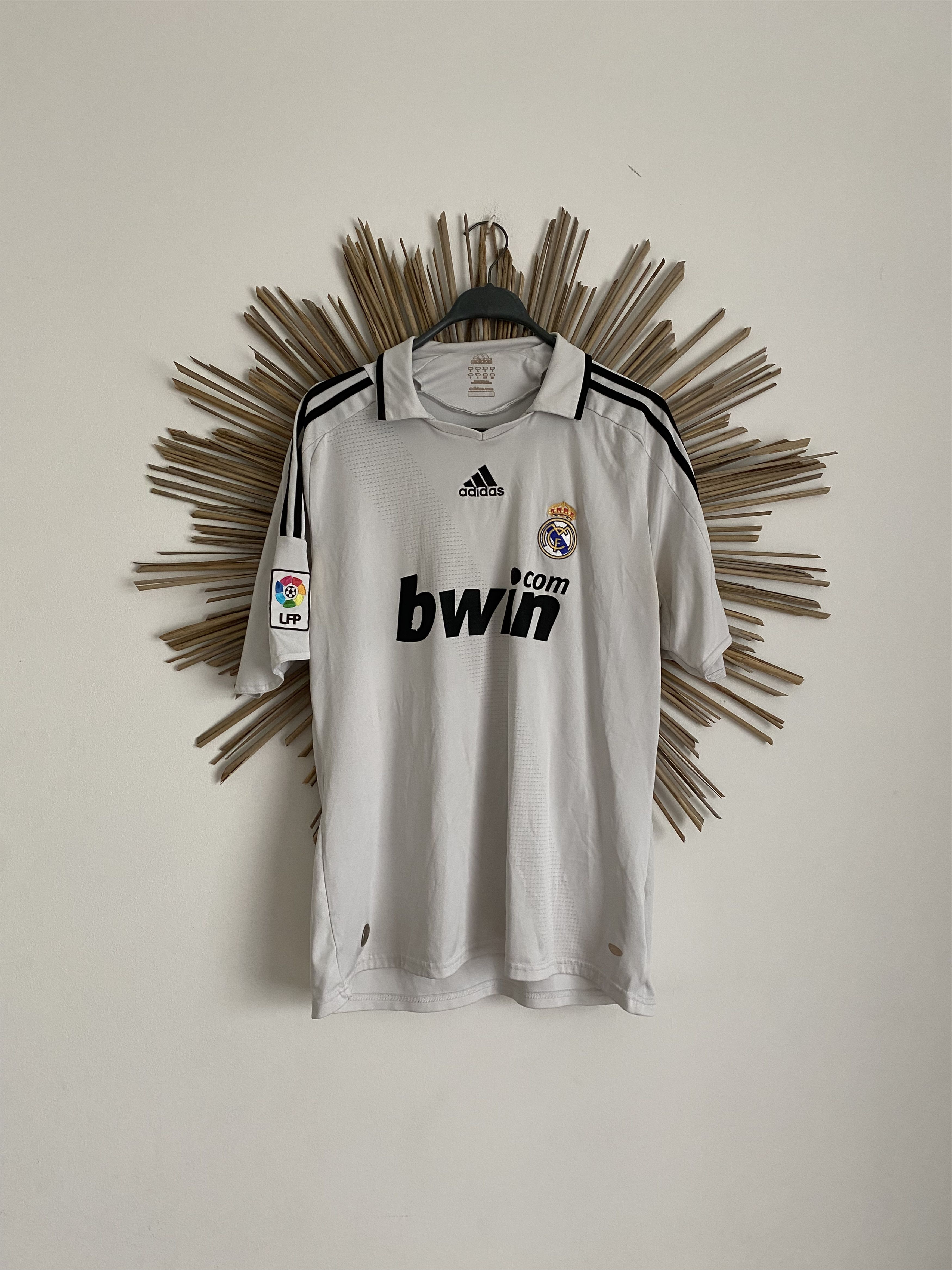 Adidas Real Madrid 2008 2009 adidas home football soccer jersey Size US L / EU 52-54 / 3 - 1 Thumbnail
