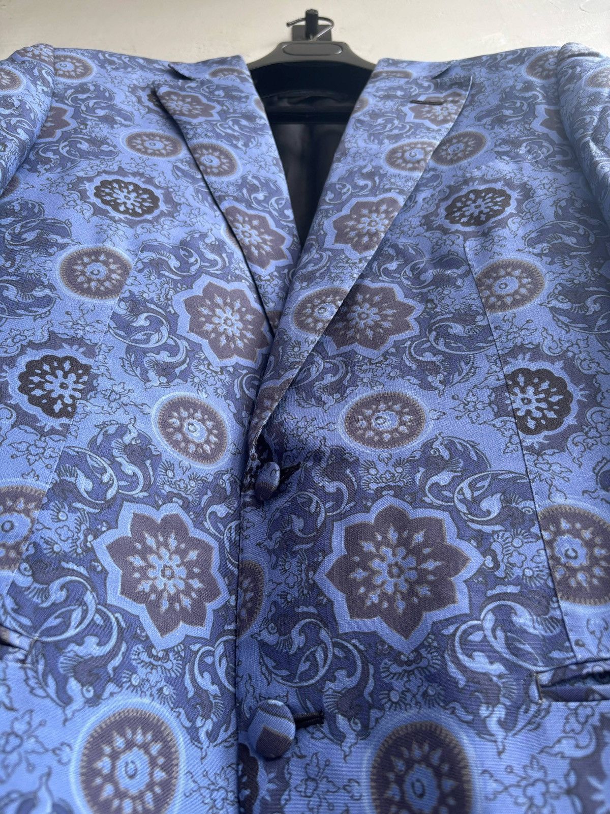 Tom Ford Tom Ford Medallion Jacquard Blazer Size US L / EU 52-54 / 3 - 3 Thumbnail