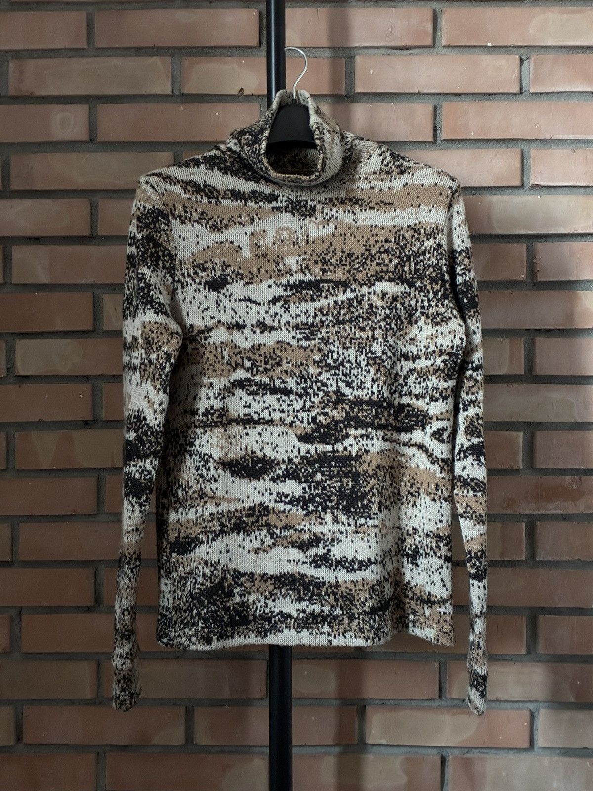 Raf Simons Raf Simons AW02 Virginia Creeper digicamo turtle neck jumper Size US L / EU 52-54 / 3 - 3 Thumbnail