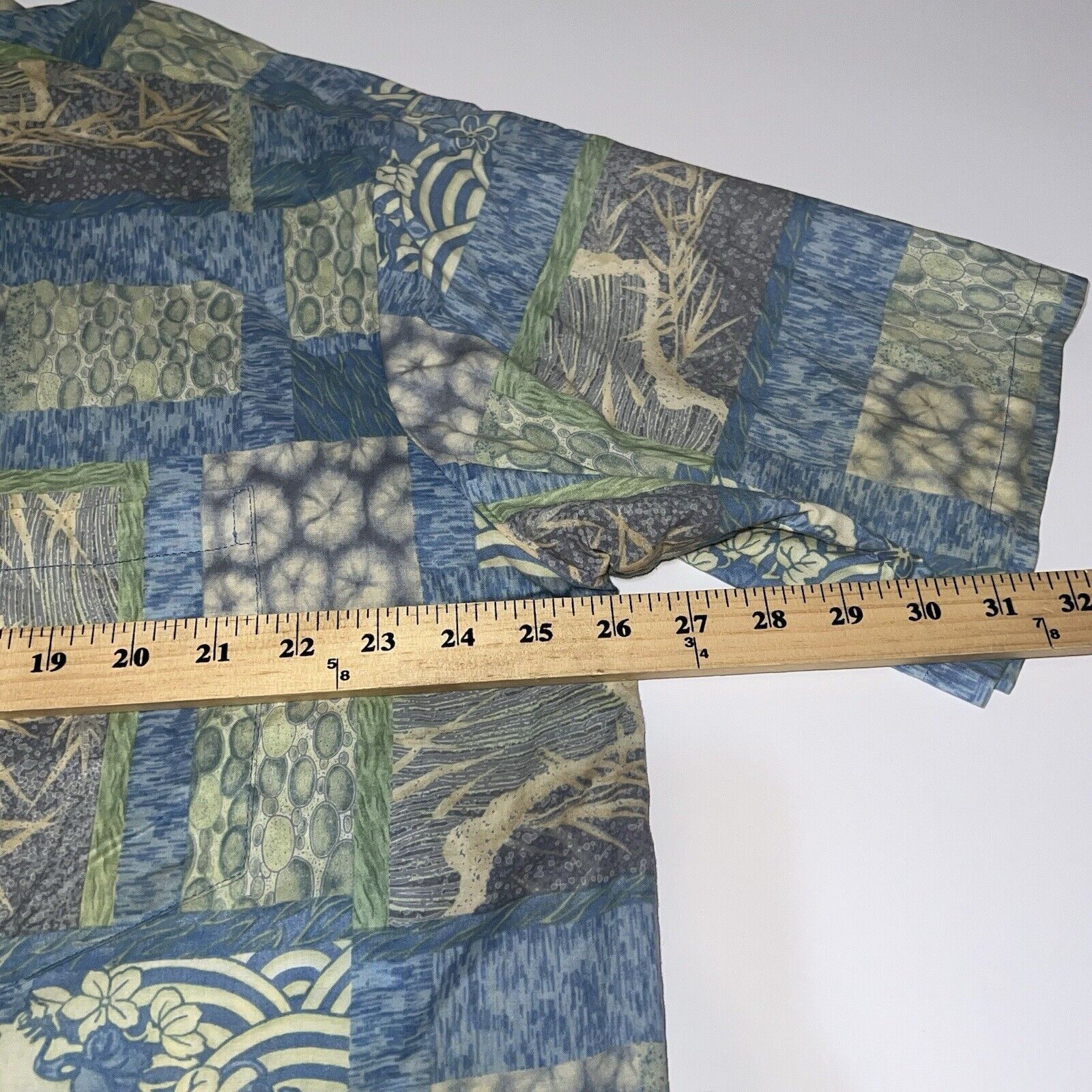 Tori Richard Tori Richard Men’s XL Aloha Hawaiian Shirt Abstract Floral Size US XL / EU 56 / 4 - 5 Thumbnail