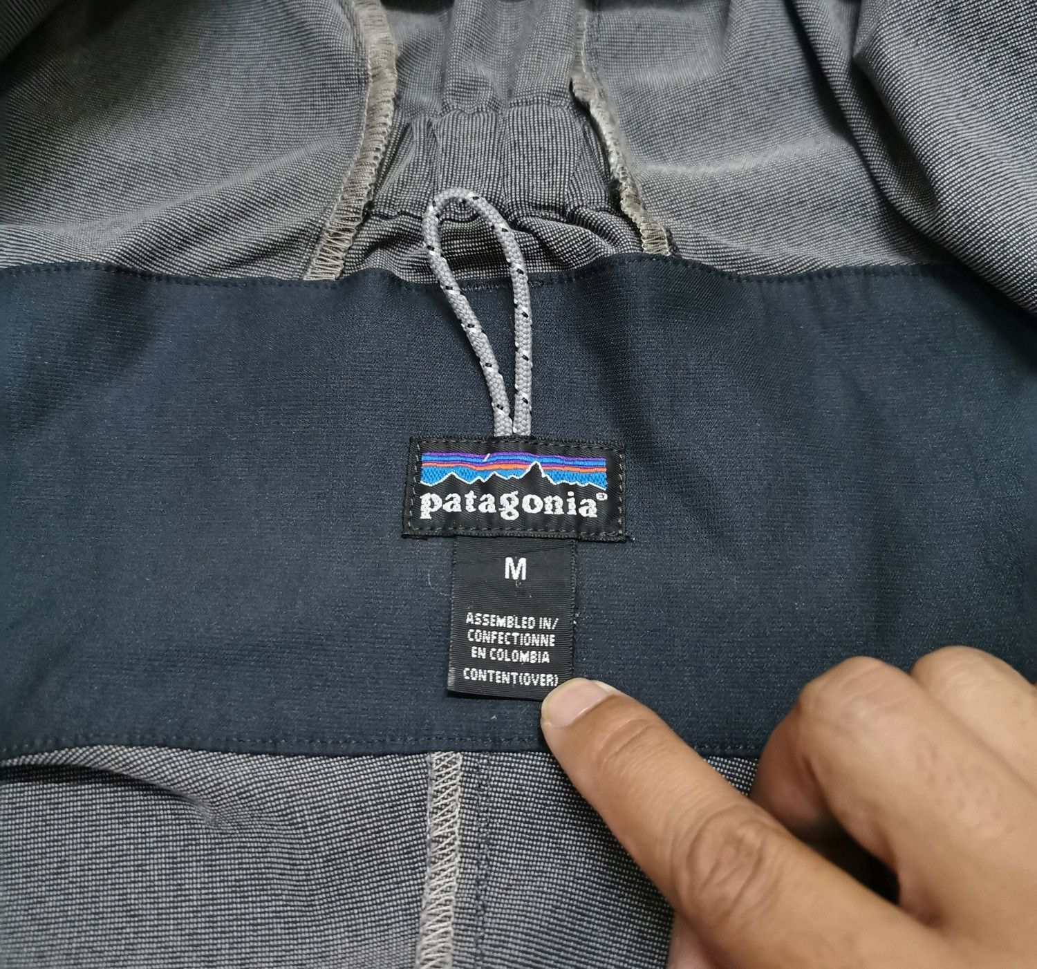Patagonia Patagonia Hoodie Jacket Size US M / EU 48-50 / 2 - 15 Thumbnail