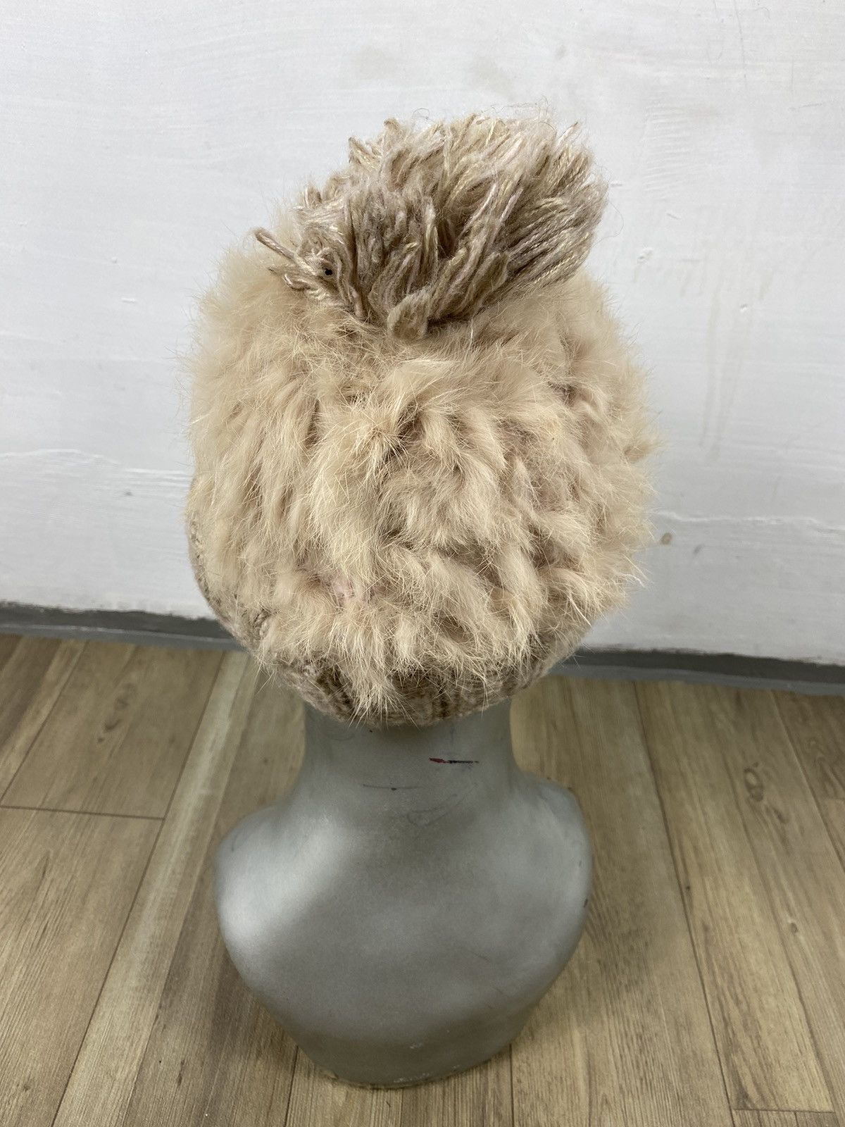 Japanese Brand Polcadot Japanese Fur Beanie Hats Size ONE SIZE - 4 Thumbnail
