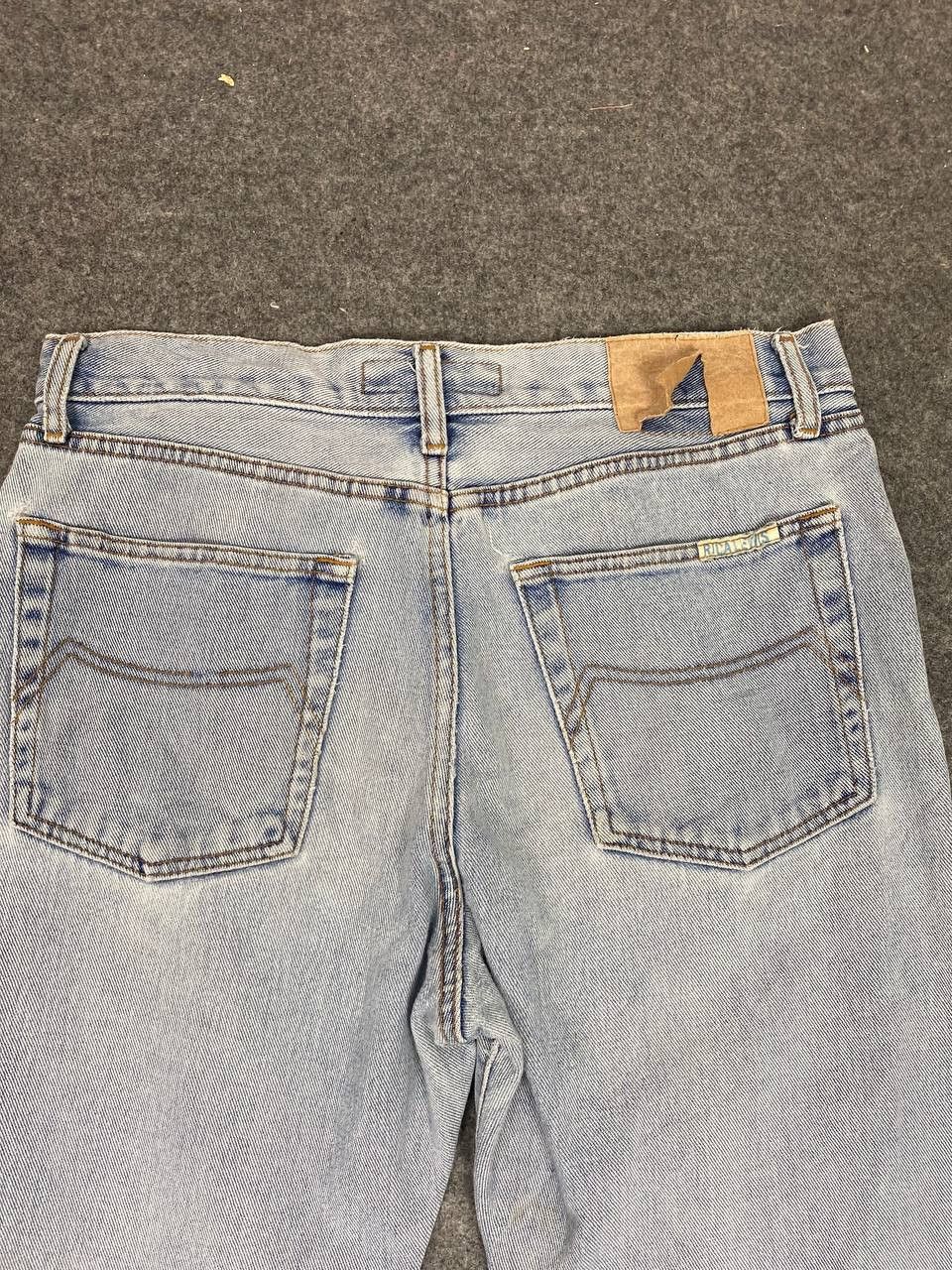 Jean rica lewis lightwash distressed denim Size US 32 / EU 48 - 3 Thumbnail