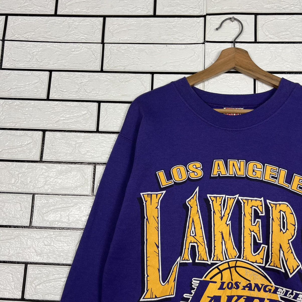 NBA Vintage 90’s NBA Los Angeles Lakers Sweatshirt #4227-C193 Size US M / EU 48-50 / 2 - 6 Thumbnail