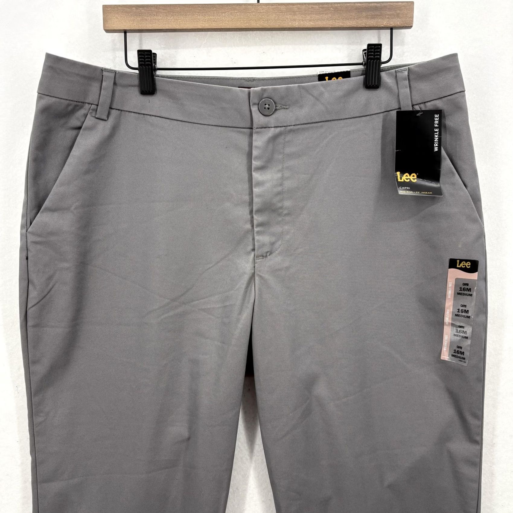 Lee Lee Capri Pants Womens 16 Medium Gray Wrinkle Free Mid Rise Stretch Casual NWT Size 38" / US 16 / IT 52 - 2 Thumbnail