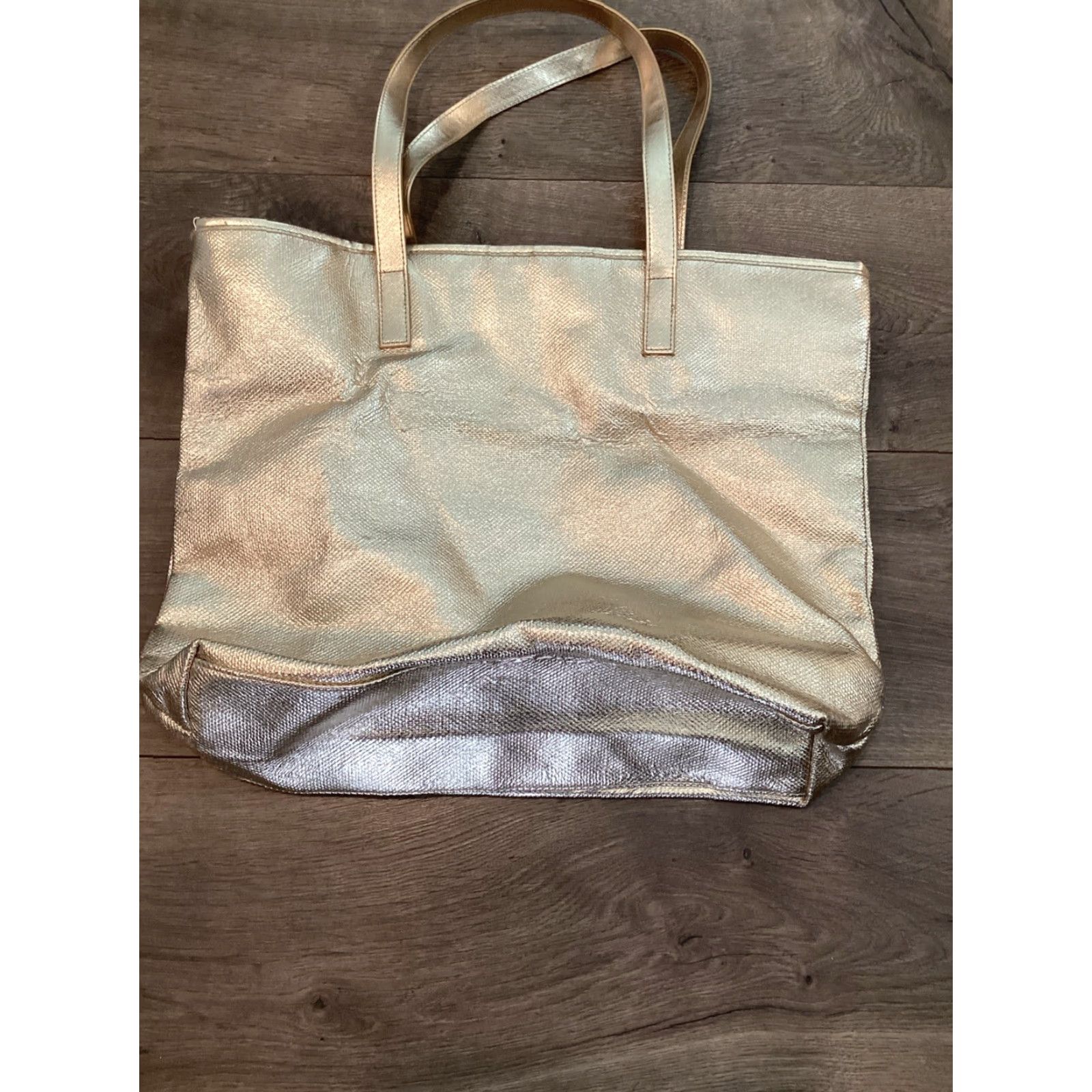 Michael Kors MICHAEL KORS Gold Metallic Tote Handbag Women's OS Casual Travel Faux Leather Size ONE SIZE - 4 Thumbnail