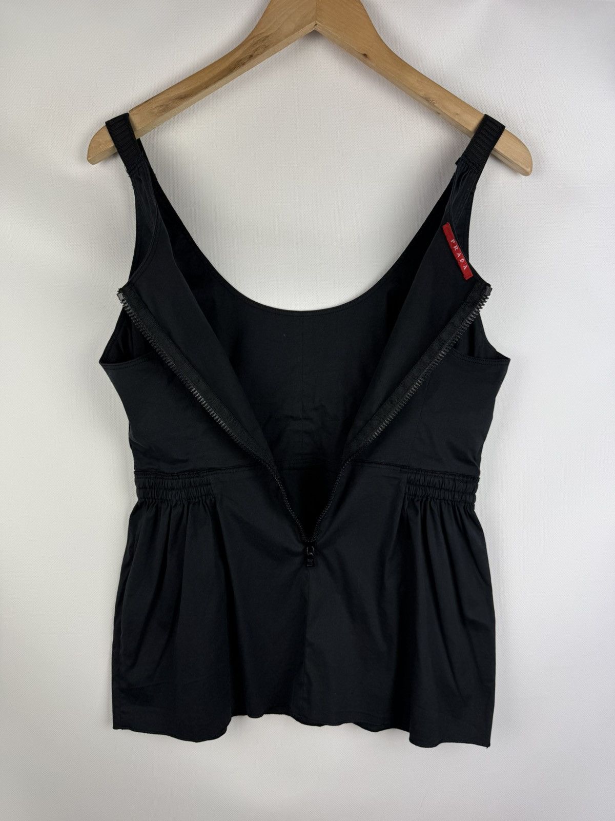 Prada × Vintage Prada Ladies Sleeveless Tank Top Blouse Size 44 Size M / US 6-8 / IT 42-44 - 17 Thumbnail
