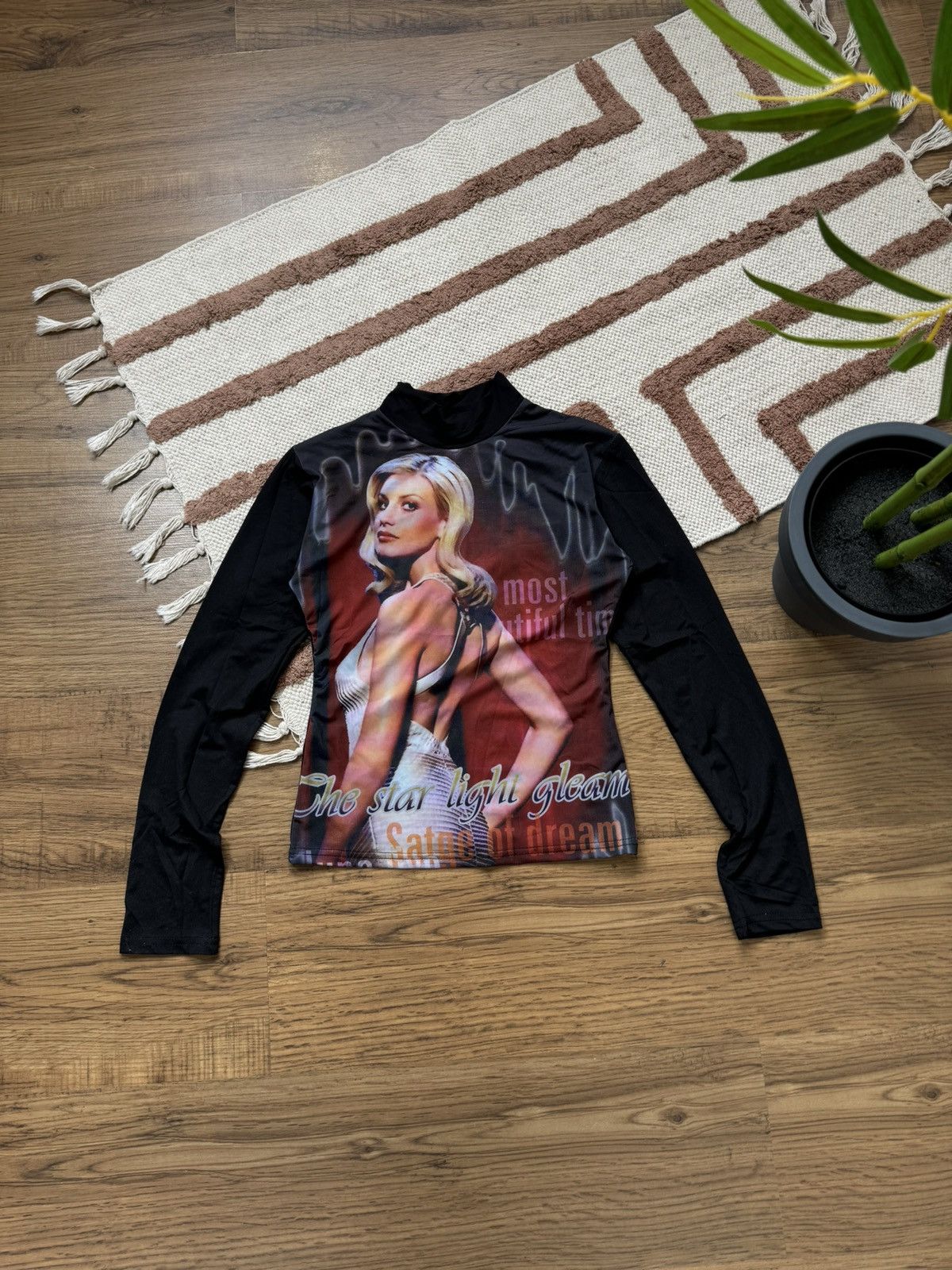 Vintage DOLCE&GABBANA STYLE PRINTED WOMAN LONGSLEEVE Size L / US 10 / IT 46 - 2 Thumbnail