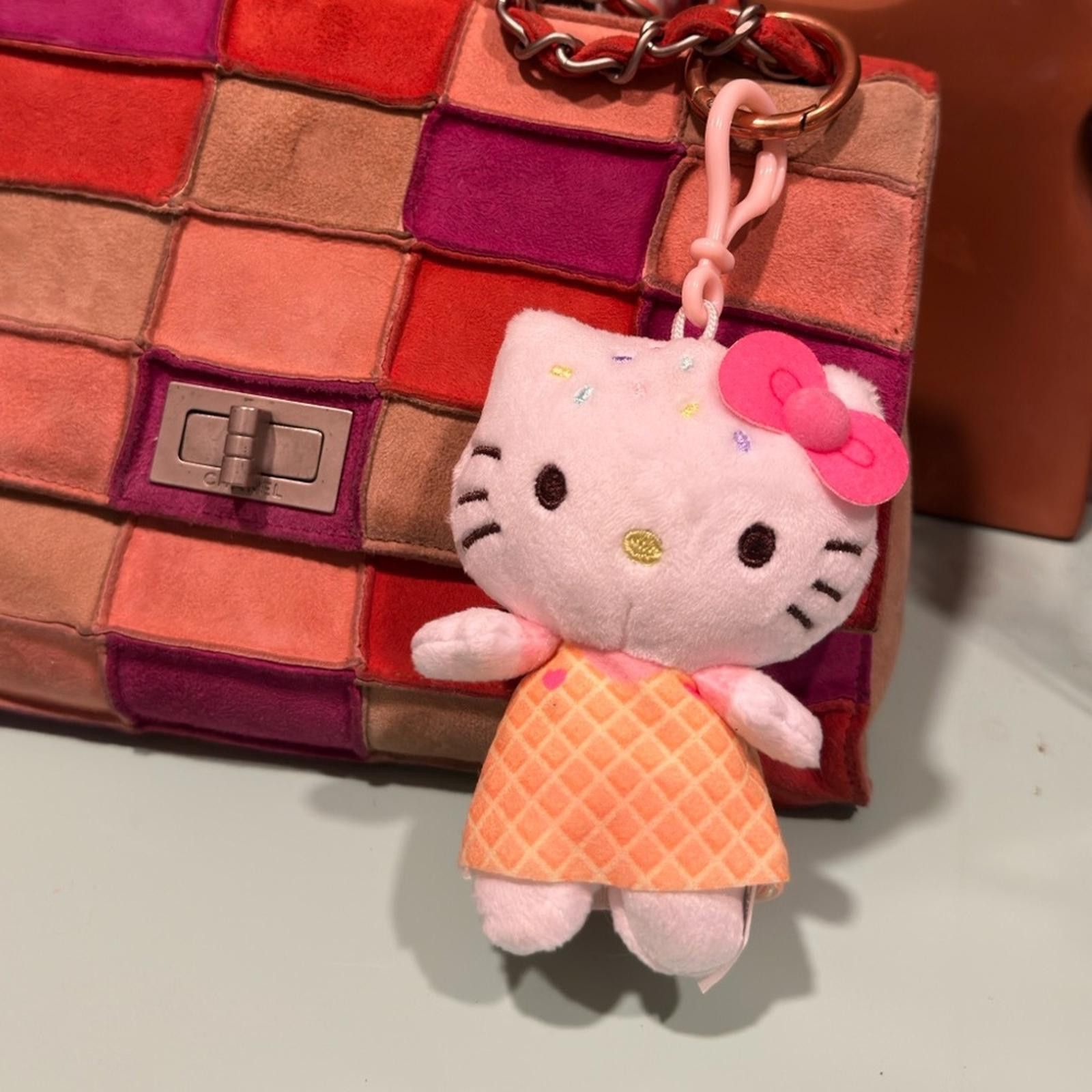 Other SANRIO HELLO KITTY SUNDAE BAG CHARM Size ONE SIZE - 2 Thumbnail