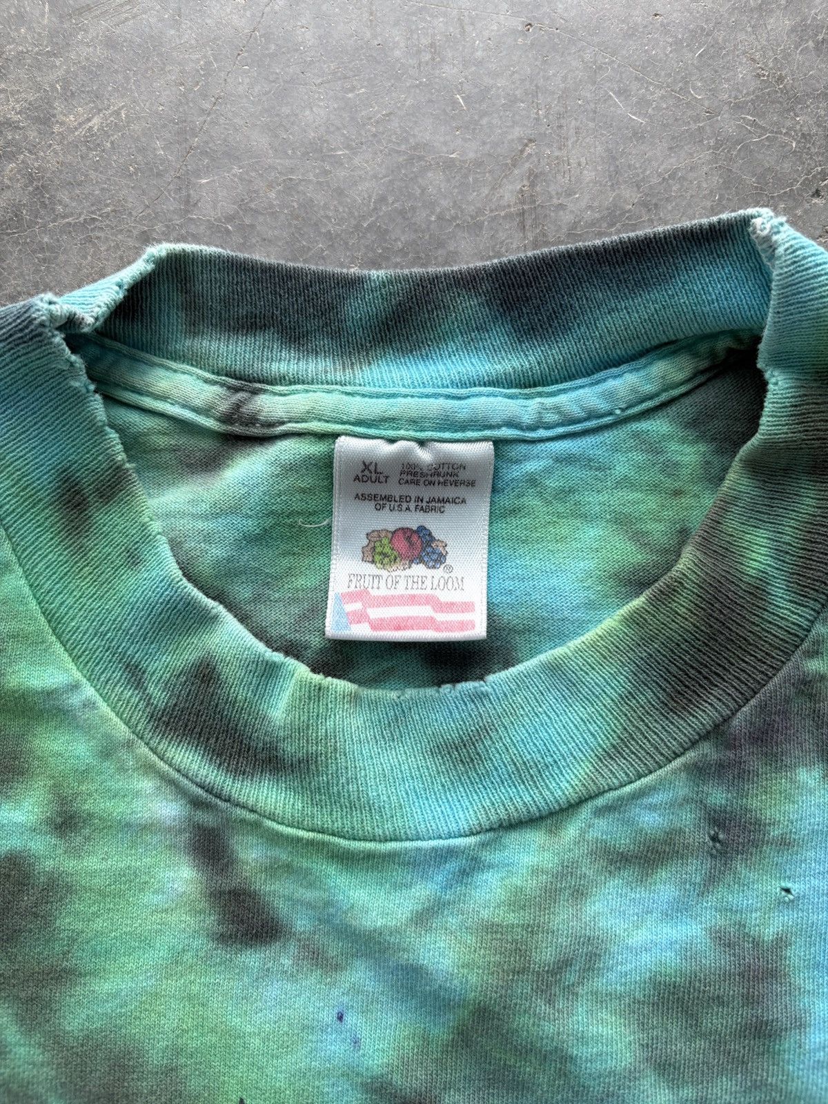 Vintage Vintage 90s Living in Skin Tie Dye Celtic Graphic Tee Size US XL / EU 56 / 4 - 5 Thumbnail