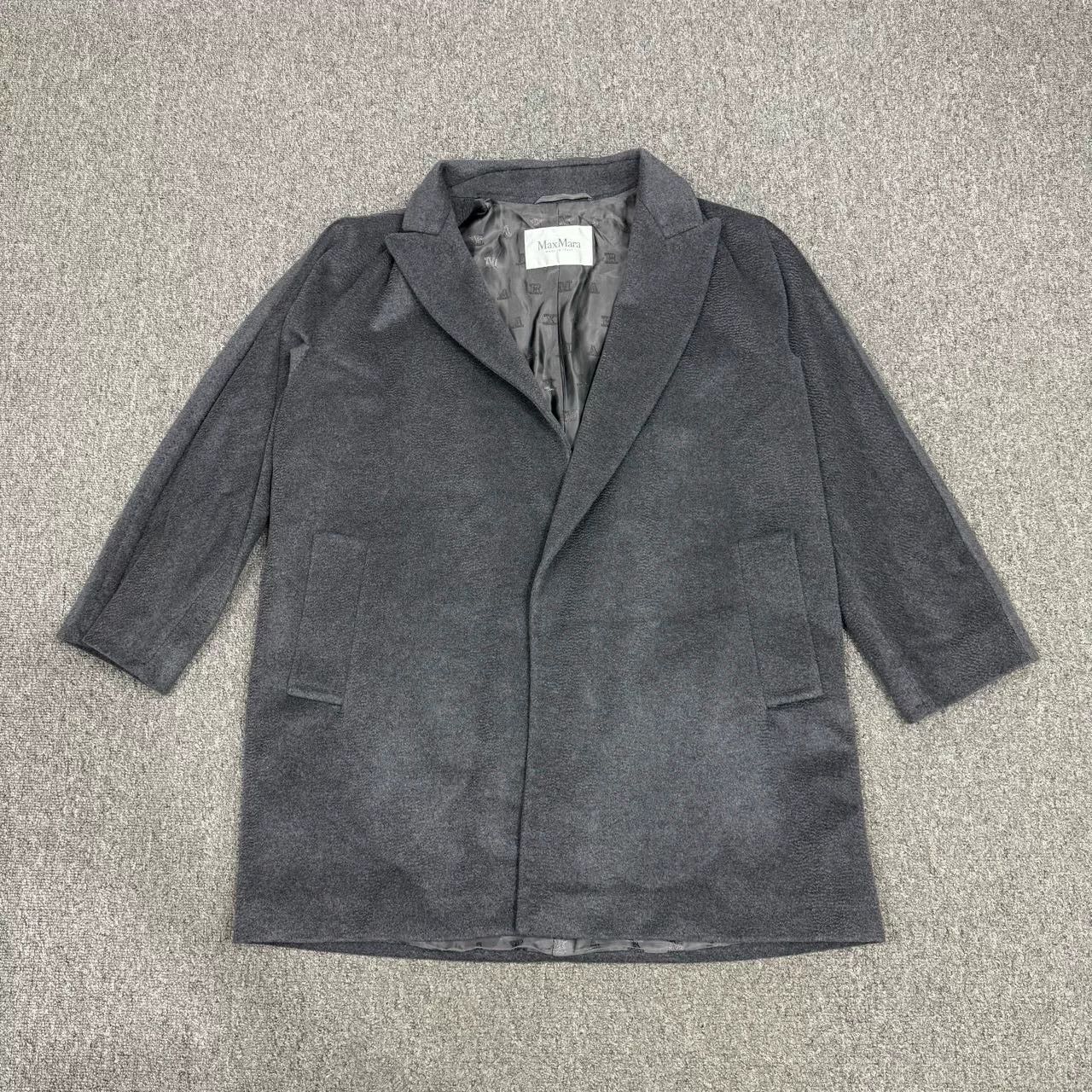 Max Mara maxmara gray camel wool coat, size 46 Size US L / EU 52-54 / 3 - 1 Thumbnail