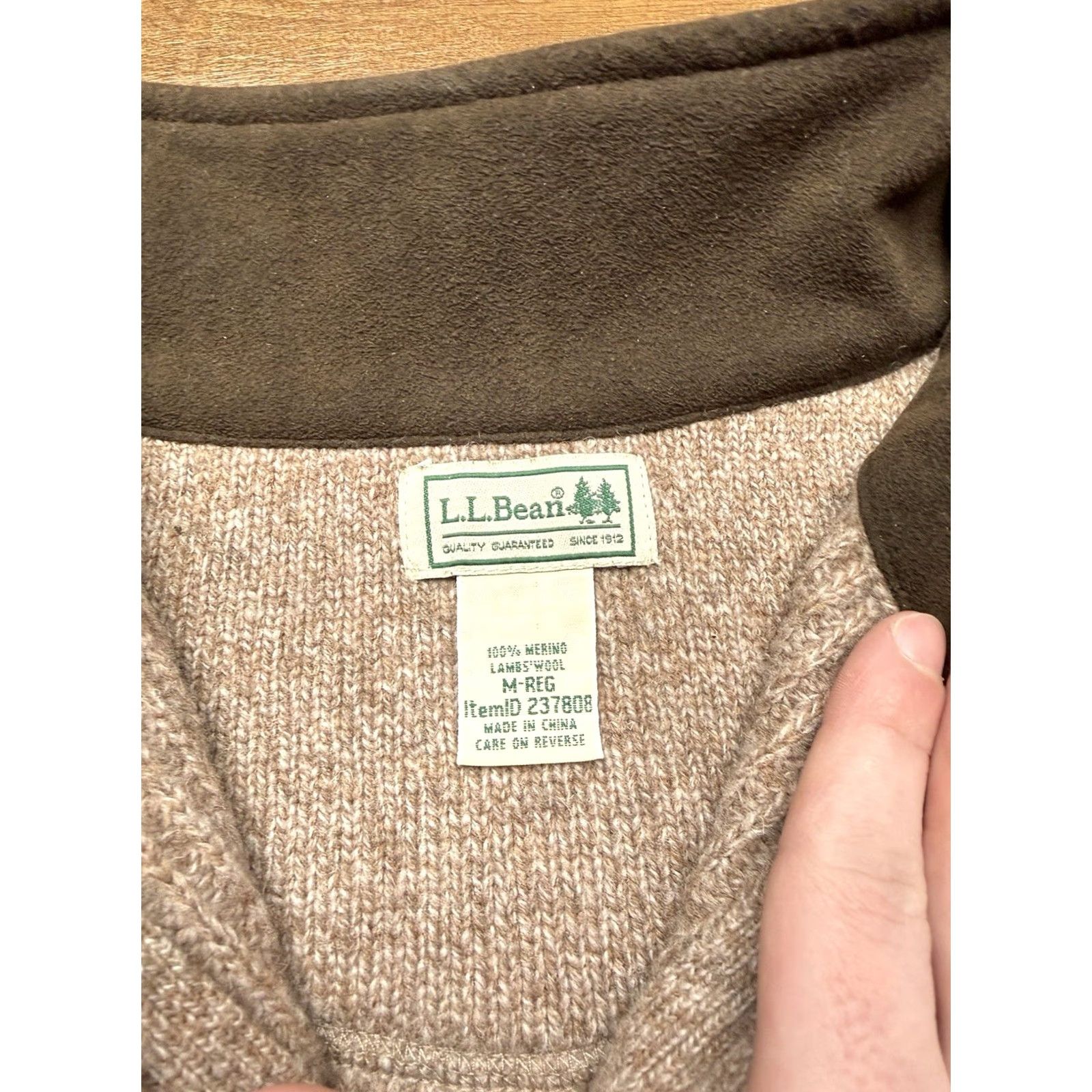 Vintage VINTAGE LL Bean Waterfowl Sweater Mens M Tan Beige Merino Lamb's Wool Ribbed Size US M / EU 48-50 / 2 - 5 Thumbnail