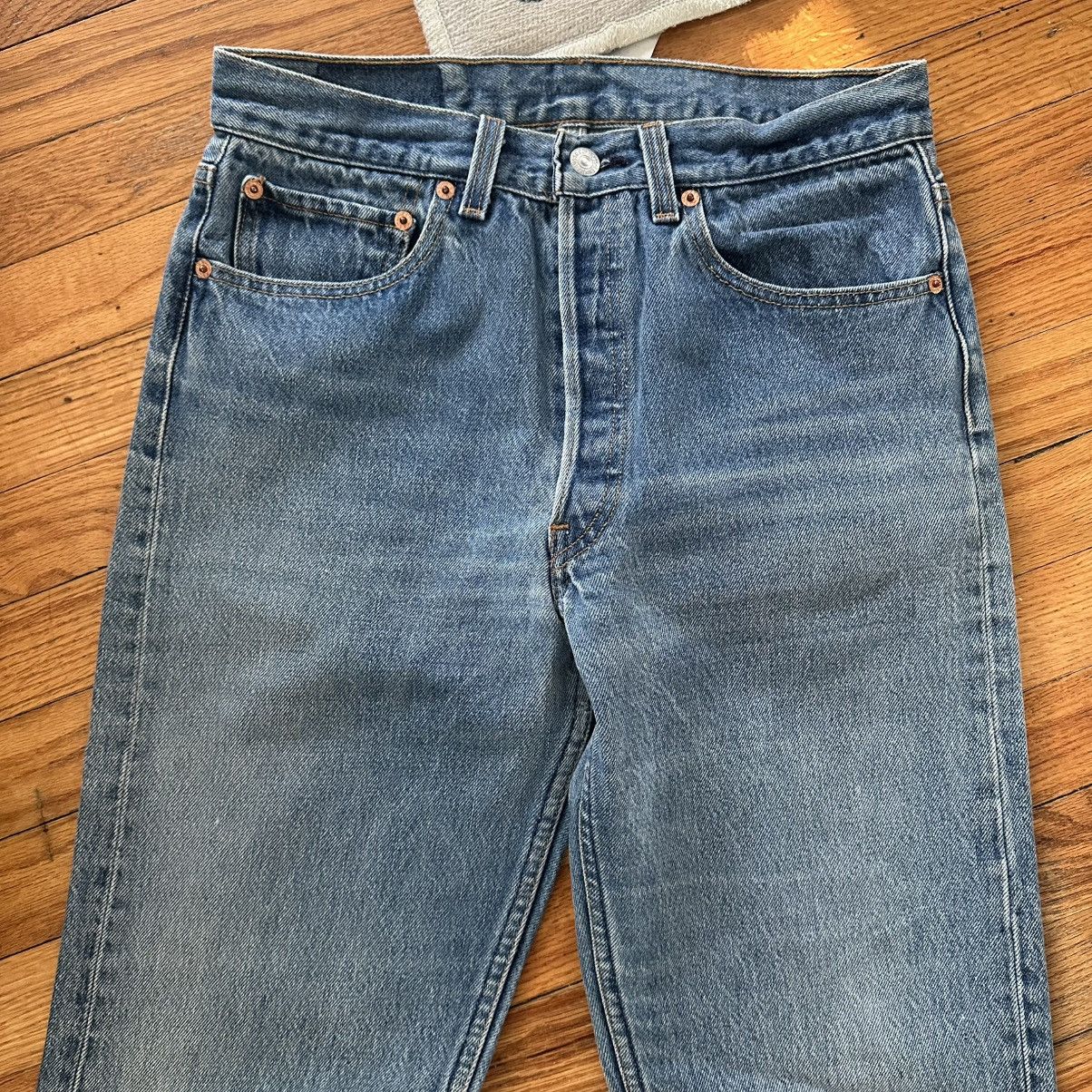 Levi's Vintage 90s Levi’s 501 Denim Jeans Original Fit Button Fly Size US 29 - 2 Thumbnail