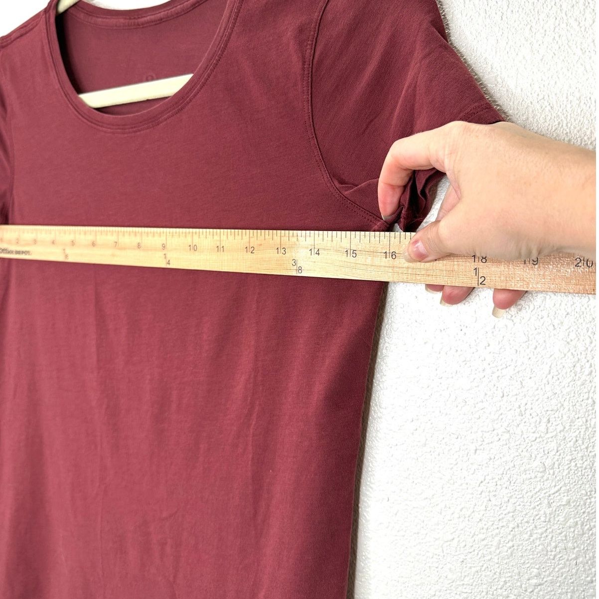 Lululemon Lululemon Rusty Red Round Neck Short Sleeve Tee 4 Size S / US 4 / IT 40 - 6 Thumbnail