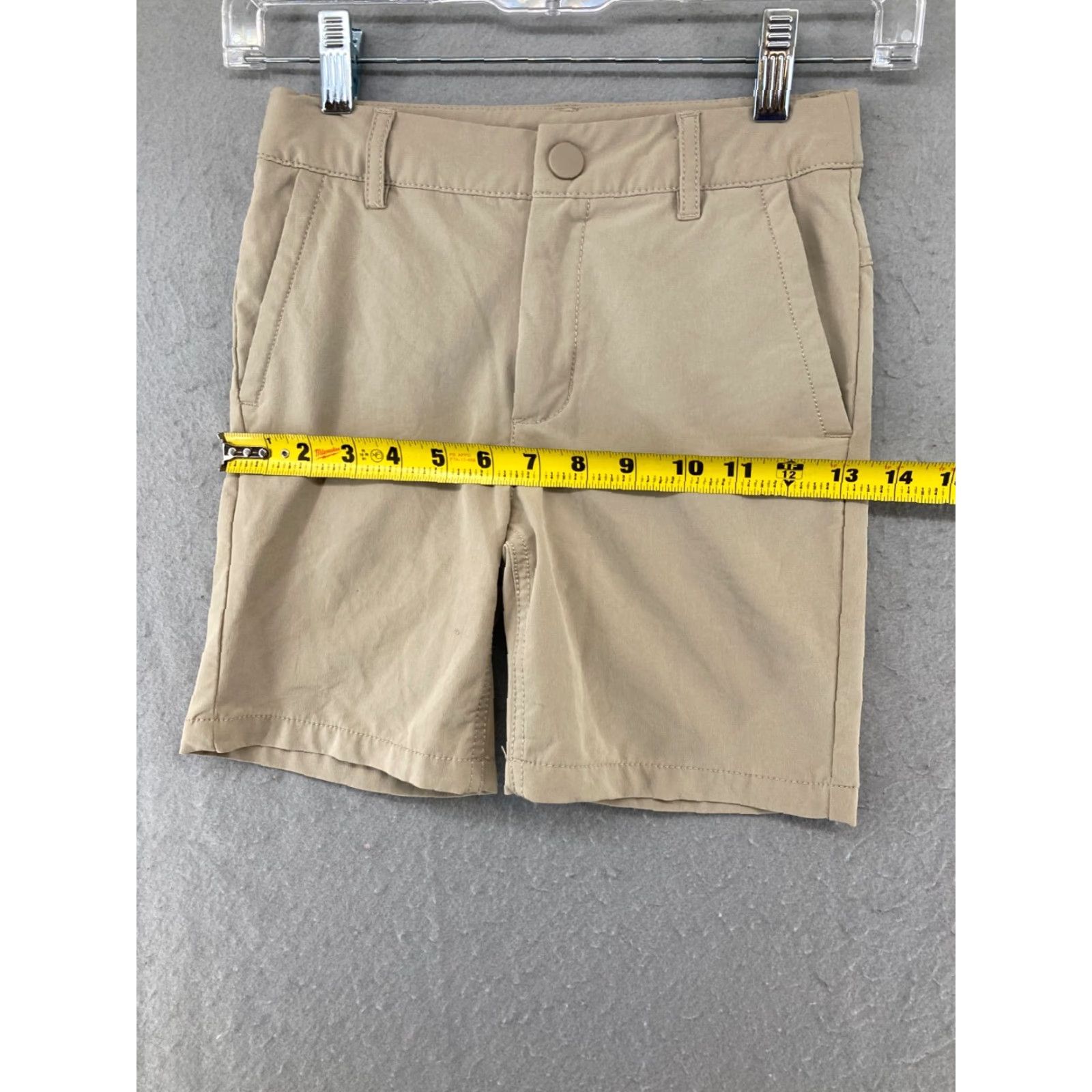 Vintage All In Motion Shorts Womens Small Khaki Beige Outdoor Elastic Waist Pockets 5 in Inseam Athletic Size 28" / US 6 / IT 42 - 3 Thumbnail