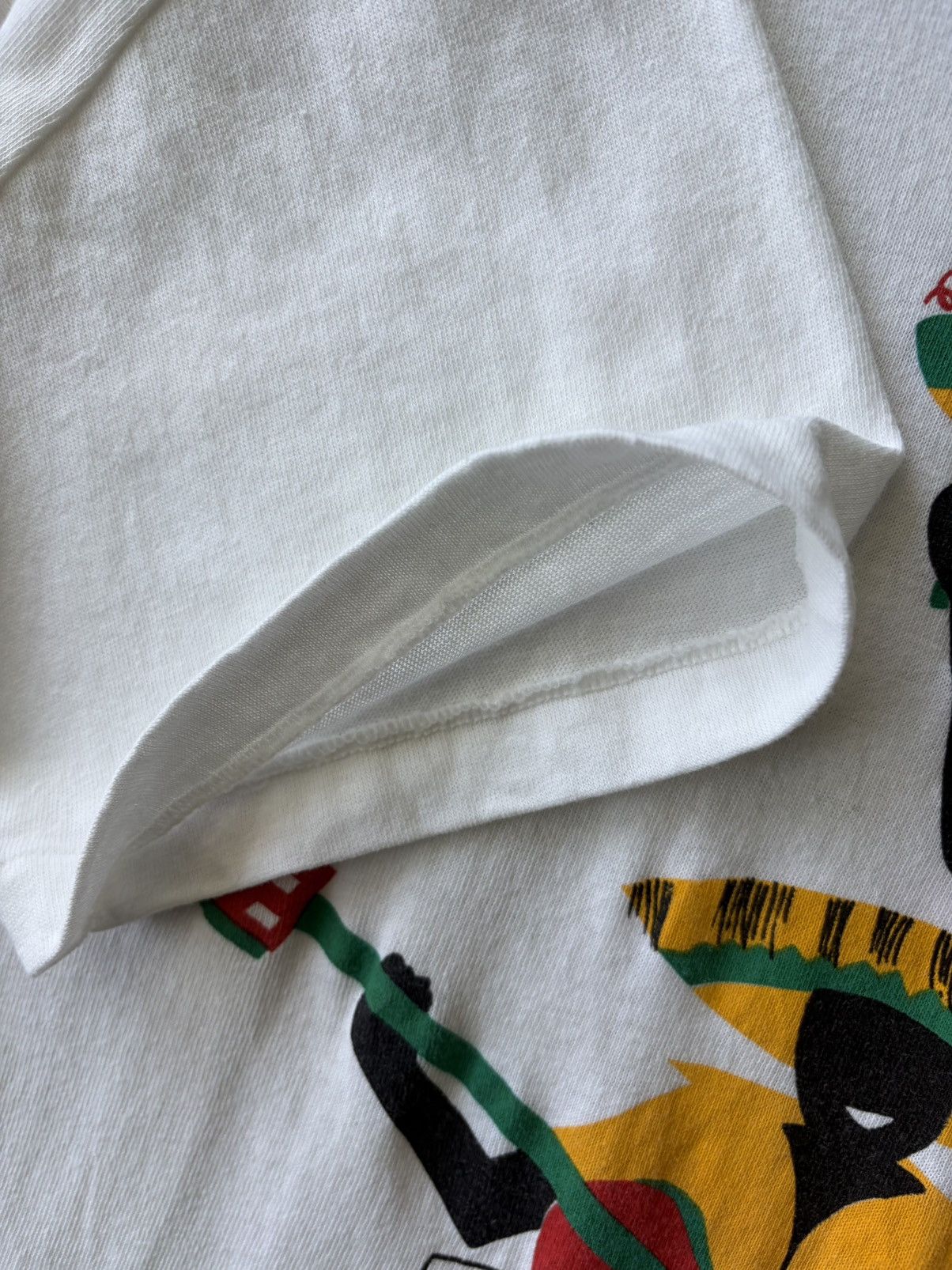 Other VINTAGE PAPER THIN SINGLE STITCH JAMAICA TEE Size US L / EU 52-54 / 3 - 4 Thumbnail