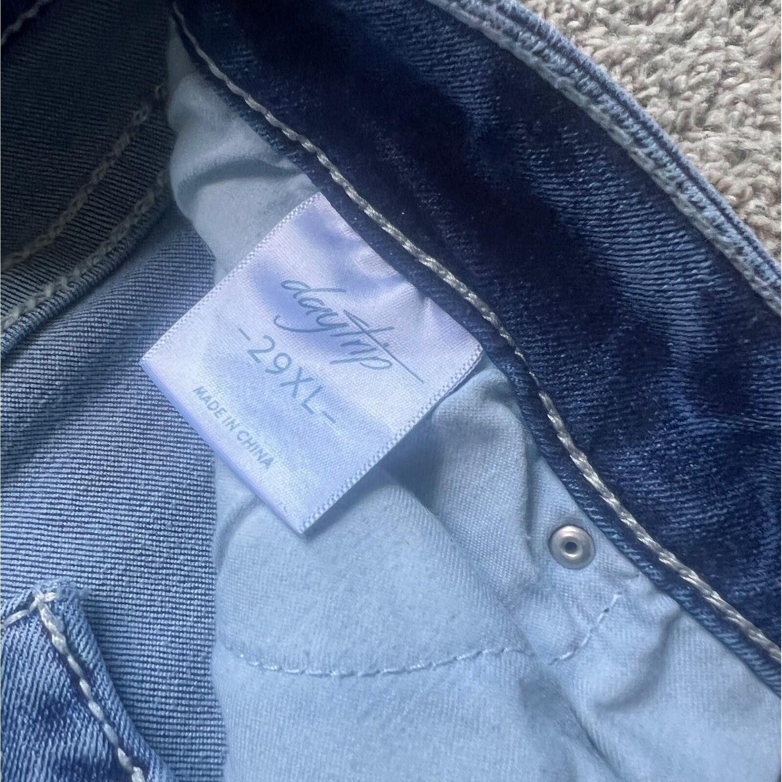 Other Daytrip Virgo Tailored Bootcut Jeans Women 29XL Blue Flap Size 29" - 4 Thumbnail