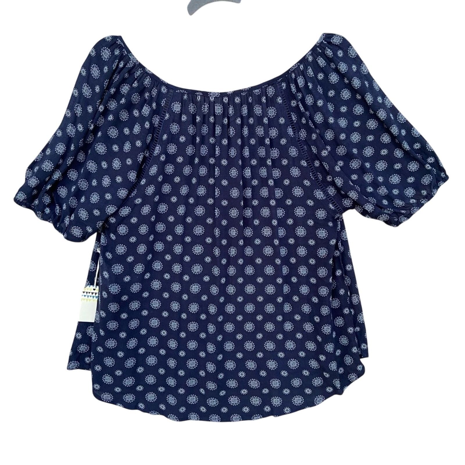 Forever 21 NWT Forever 21 Womens Small Front Tie Semi Sheer Blouse Size S / US 4 / IT 40 - 3 Thumbnail