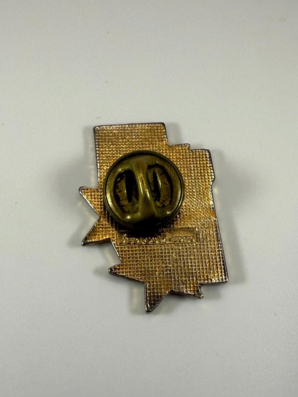 The Unbranded Brand 90's Michael Jackson Star Logo Pin Size ONE SIZE - 2 Thumbnail