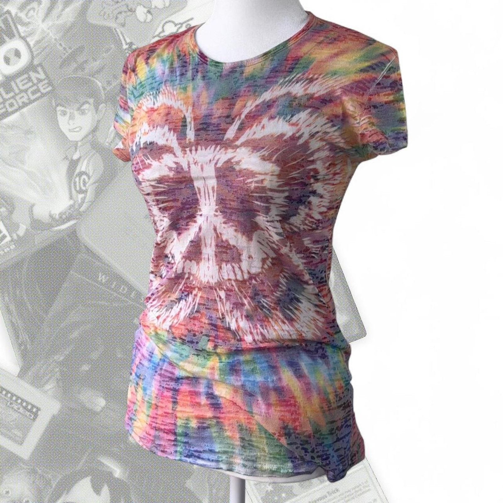 & Other Stories Vintage Rainbow Tie-Dye Butterfly Peace Sign Graphic Tee Size XS / US 0-2 / IT 36-38 - 1 Thumbnail