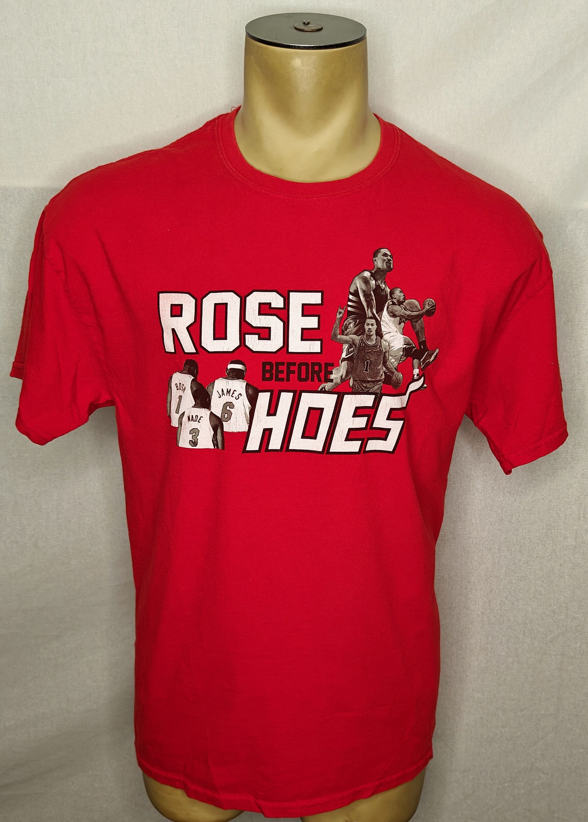 NBA × Vintage Vtg Chicago Bulls Derrick Rose Before Hoes NBA diss t-shirt Size US L / EU 52-54 / 3 - 1 Thumbnail