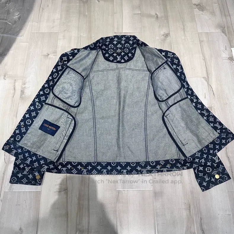 Louis Vuitton Louis Vuitton The original dark blue denim jacket full of Size US M / EU 48-50 / 2 - 3 Thumbnail