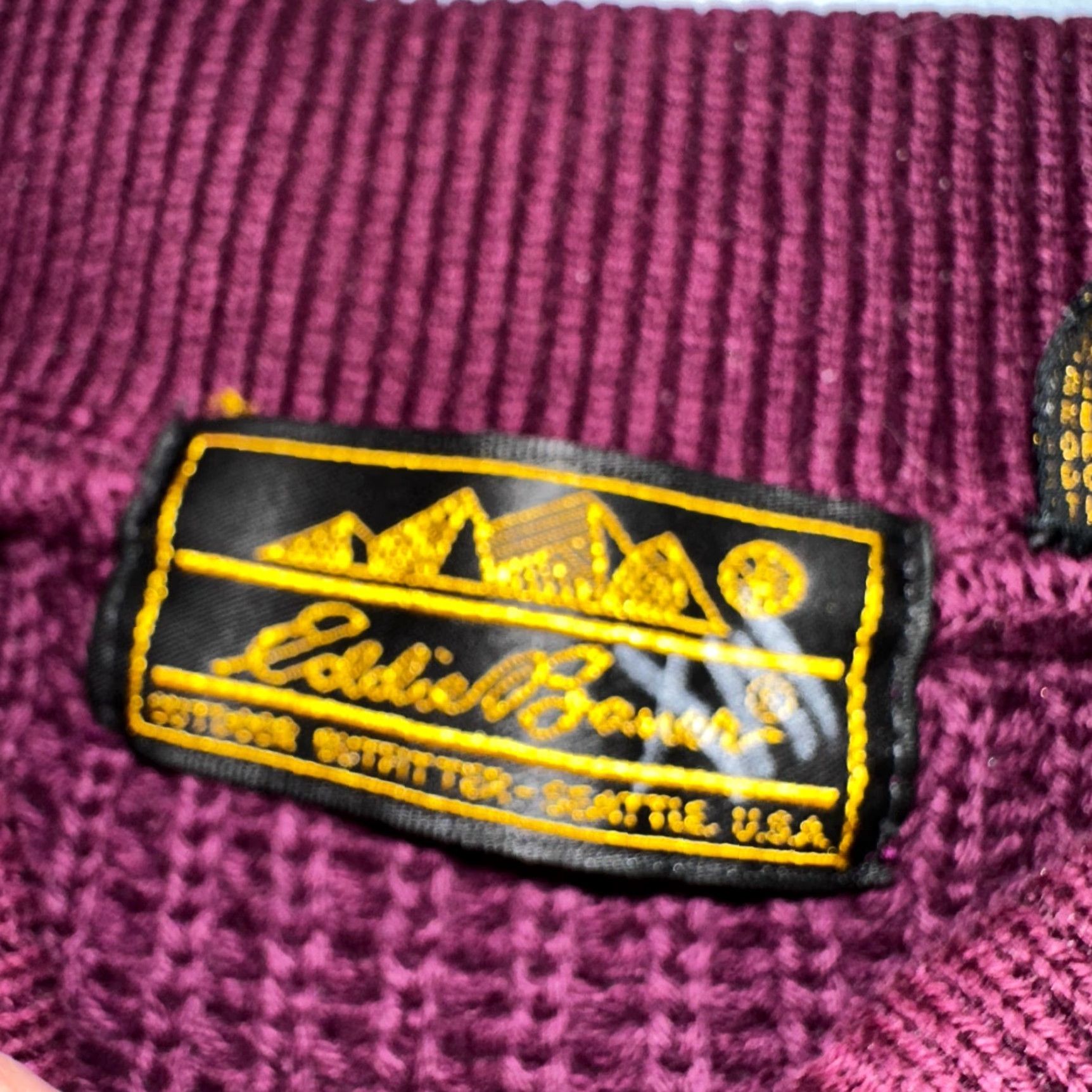 Eddie Bauer VINTAGE Eddie Bauer Sweater Large Maroon Knit Henley Pullover Outdoor 80s Mens Size US L / EU 52-54 / 3 - 3 Thumbnail
