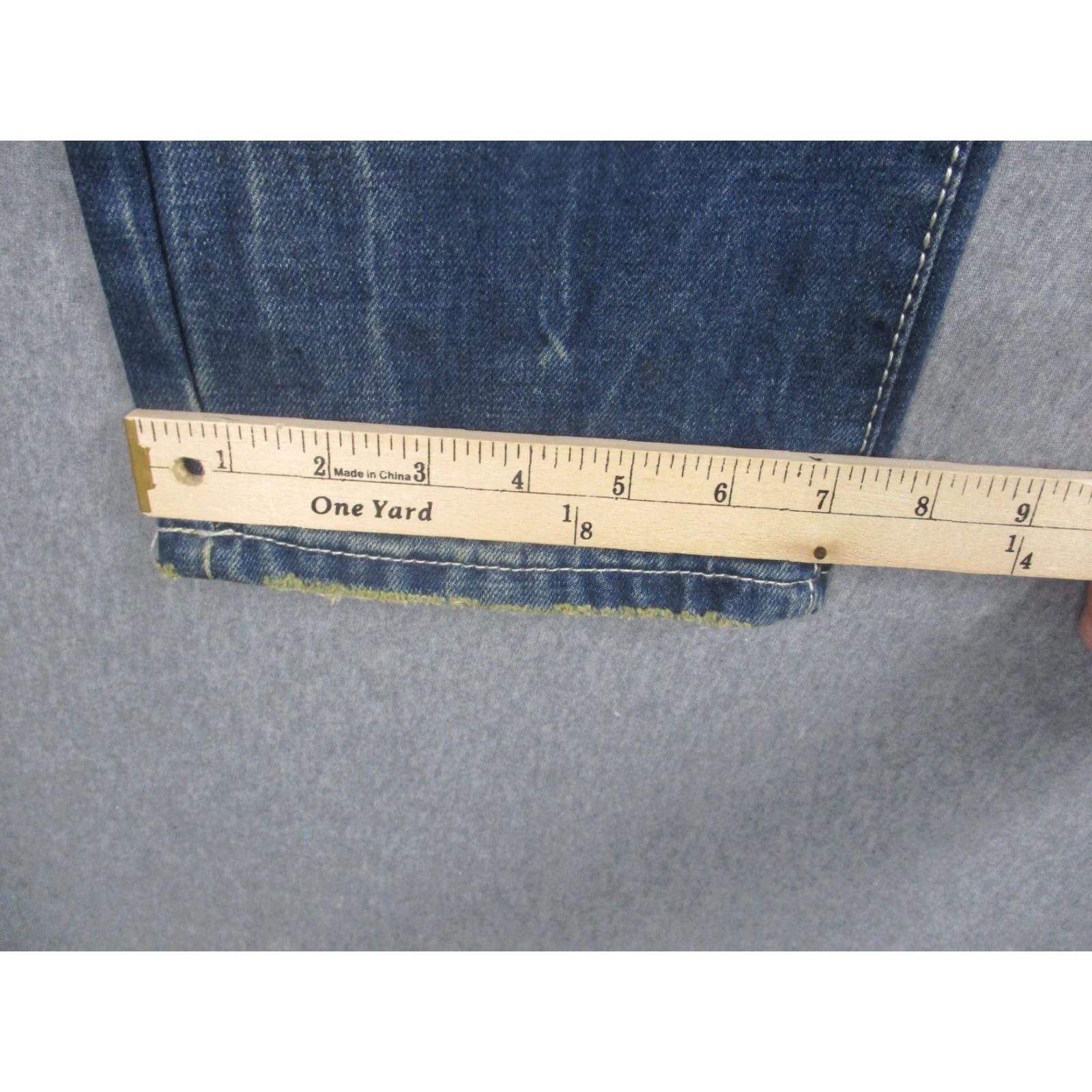 Vintage SOSOO Jeans Mens 36x32 Blue Rose Floral Embroidered Straight Leg Denim Jeans Size US 36 / EU 52 - 7 Thumbnail