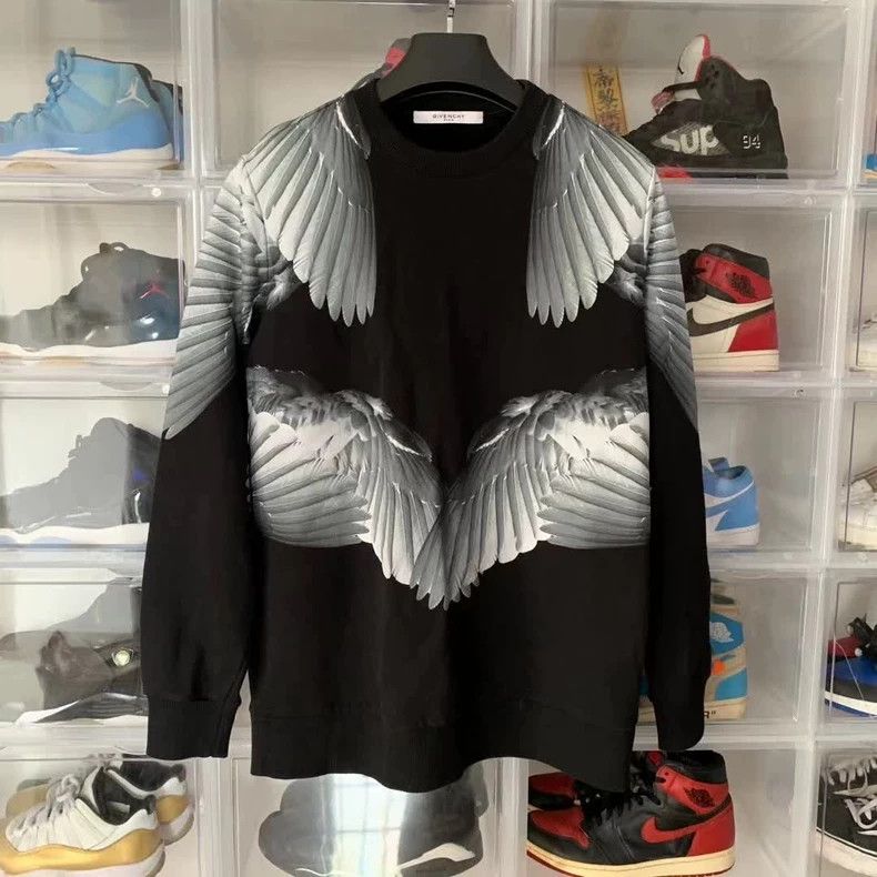 Givenchy Givenchy Winged Sweatshirt 2506-Nextarrow Size US M / EU 48-50 / 2 - 1 Thumbnail